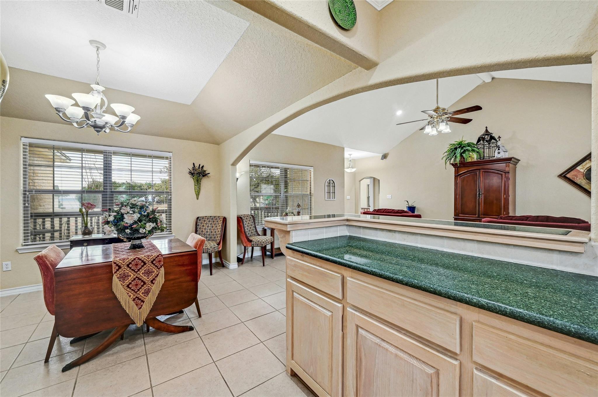 Image 9 of 28 For 1370 Sunset Vw