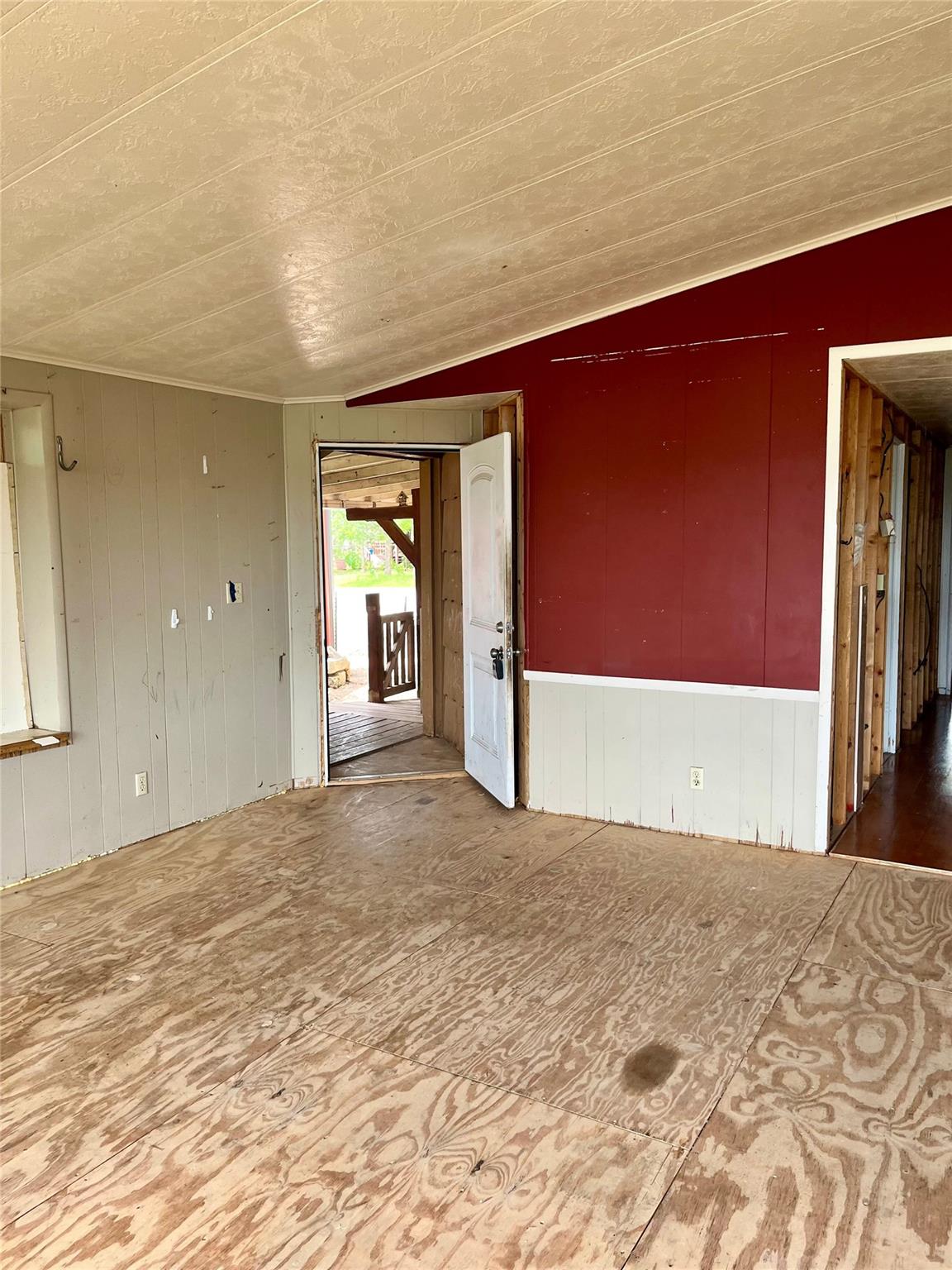Image 22 of 39 For 1522,1498,1484 Canyon Ridge Dr