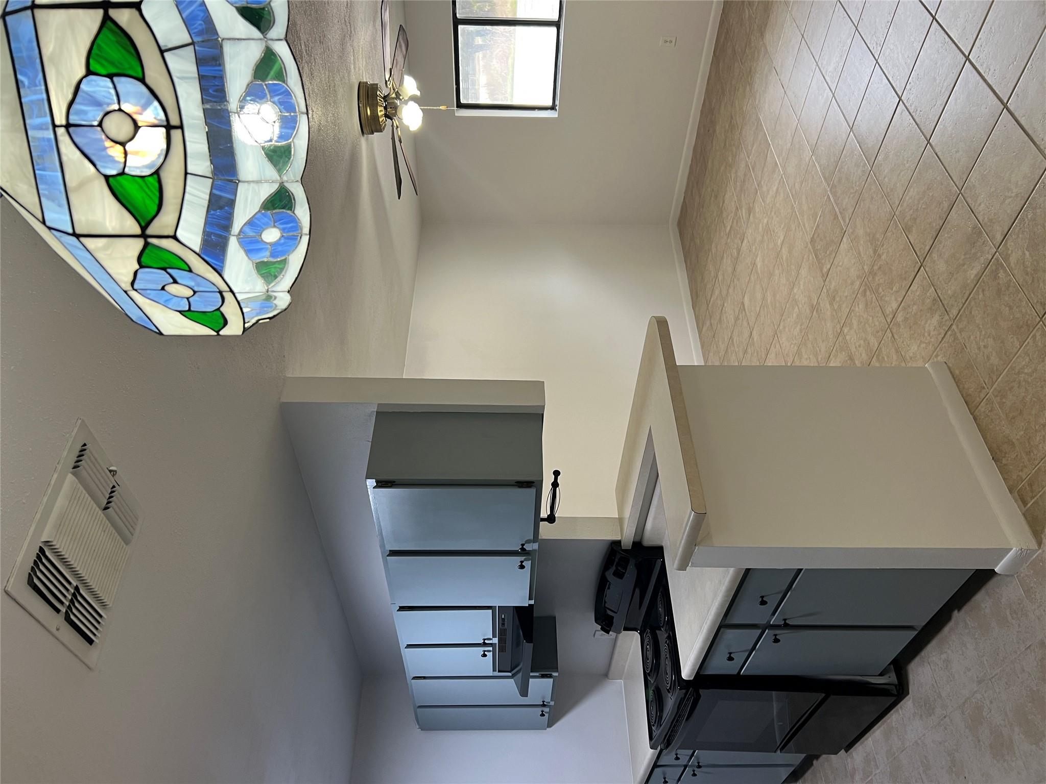 Details for 1301 Greenlawn Pkwy C, Blanco, TX 78606