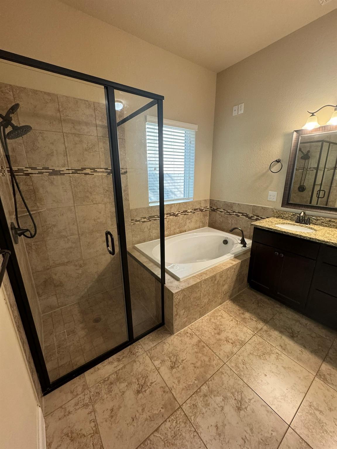 Image 10 of 18 For 28815 Chaffin Light