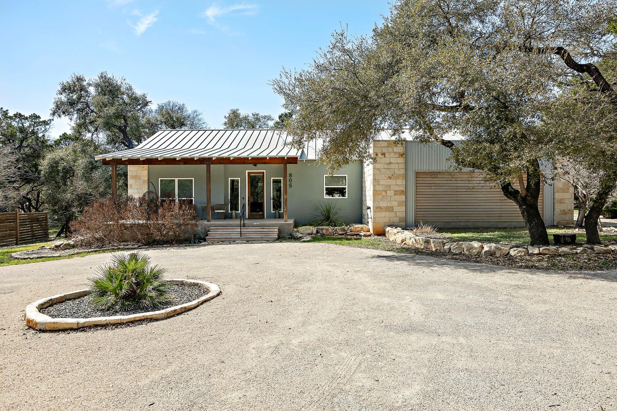 Image 2 of 40 For 805a Gallagher Dr
