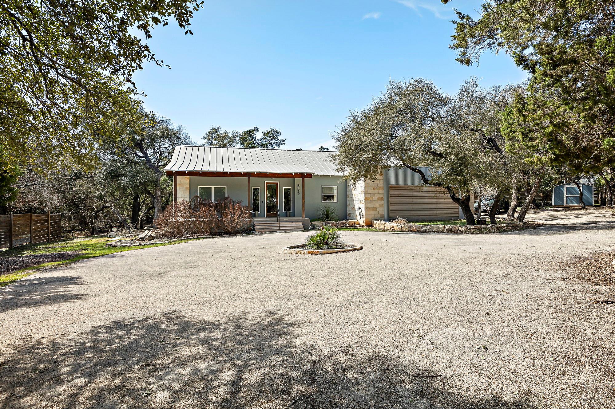 Image 3 of 40 For 805a Gallagher Dr