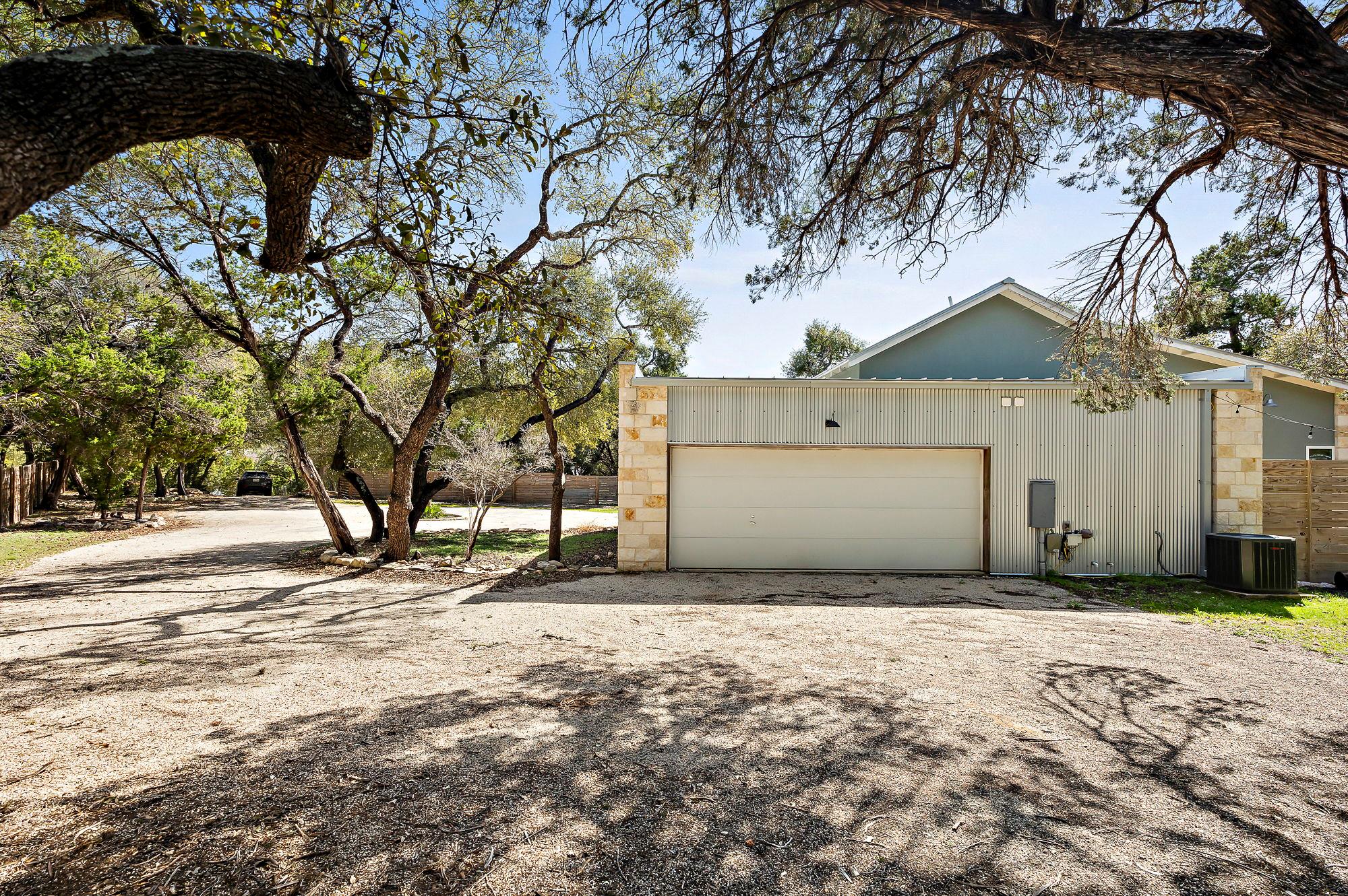 Image 5 of 40 For 805a Gallagher Dr