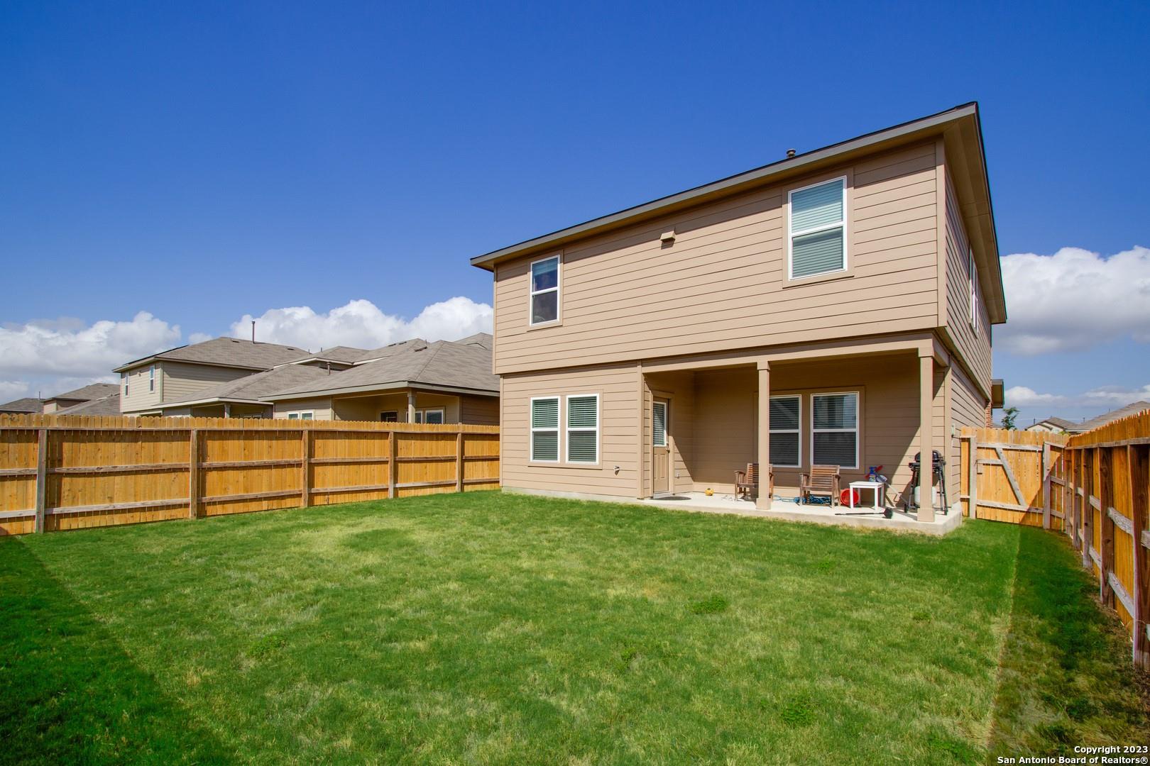 Image 15 of 35 For 2946 Wolfcreek Dr