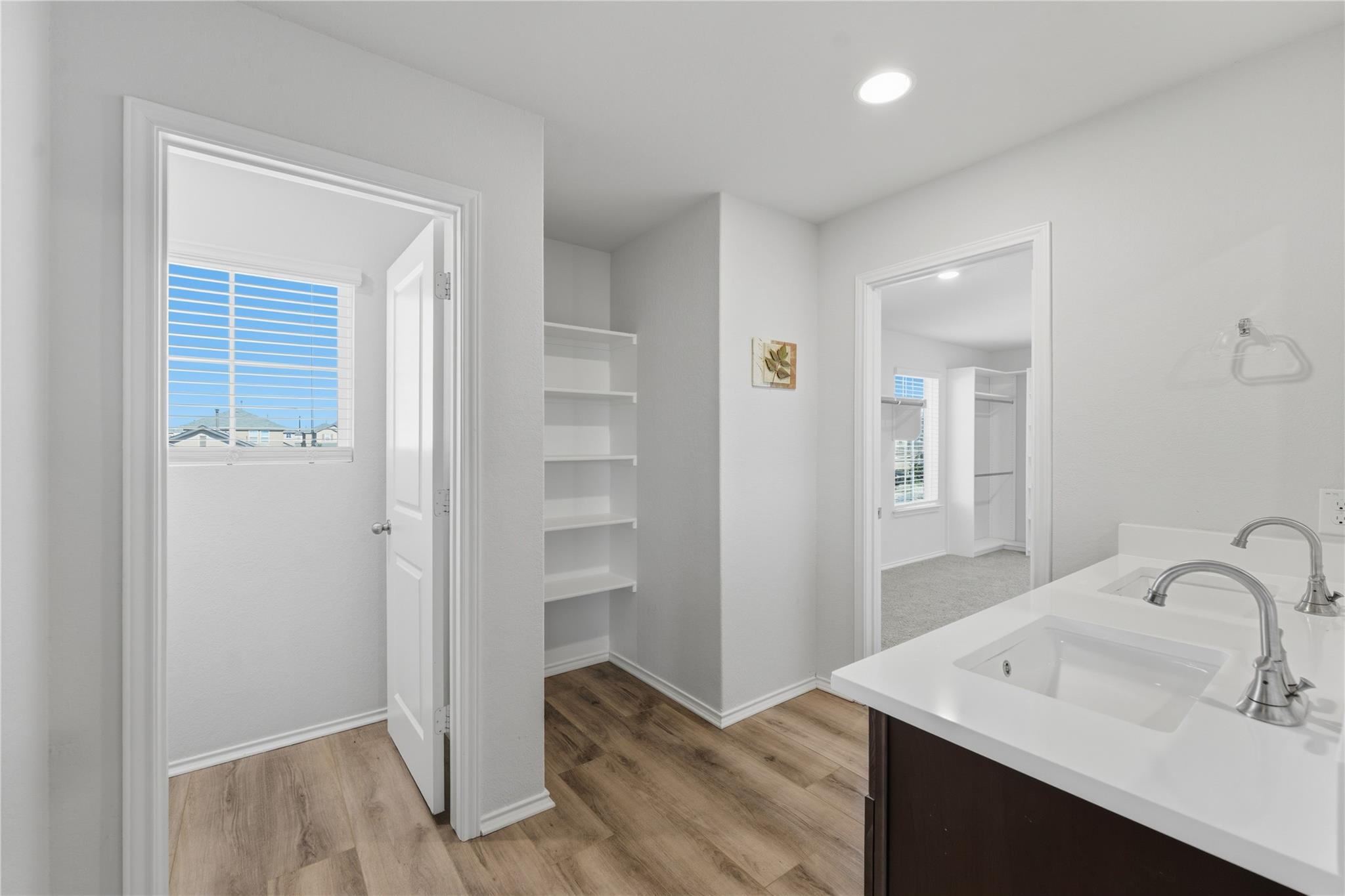 Image 16 of 35 For 2946 Wolfcreek Dr