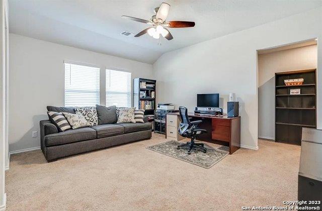 Image 18 of 35 For 2946 Wolfcreek Dr