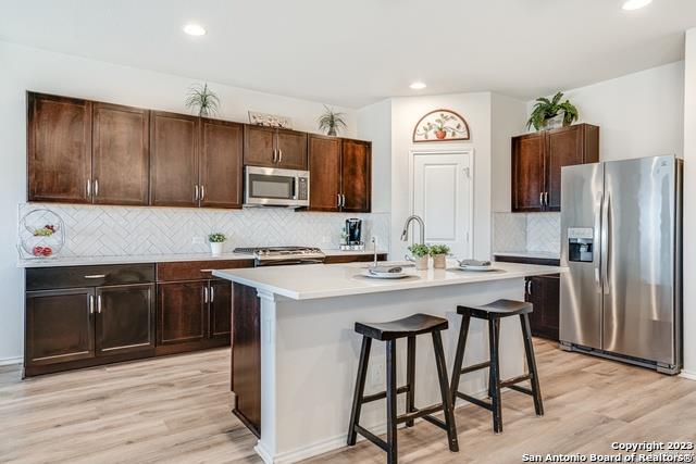 Image 4 of 35 For 2946 Wolfcreek Dr