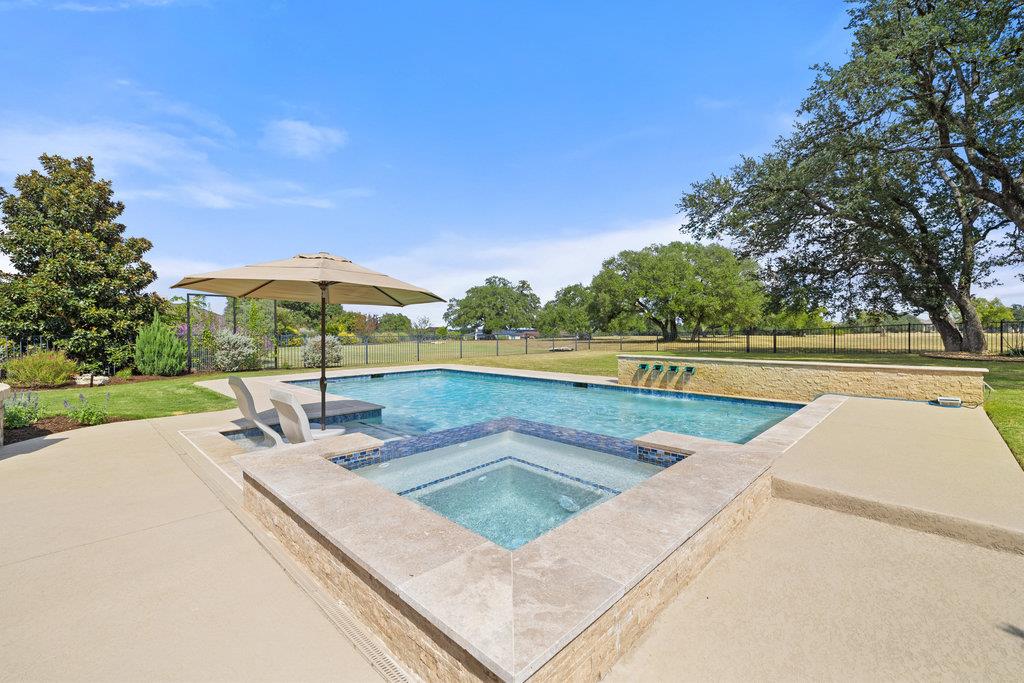 Details for 112 Charmstone Ln, Georgetown, TX 78628