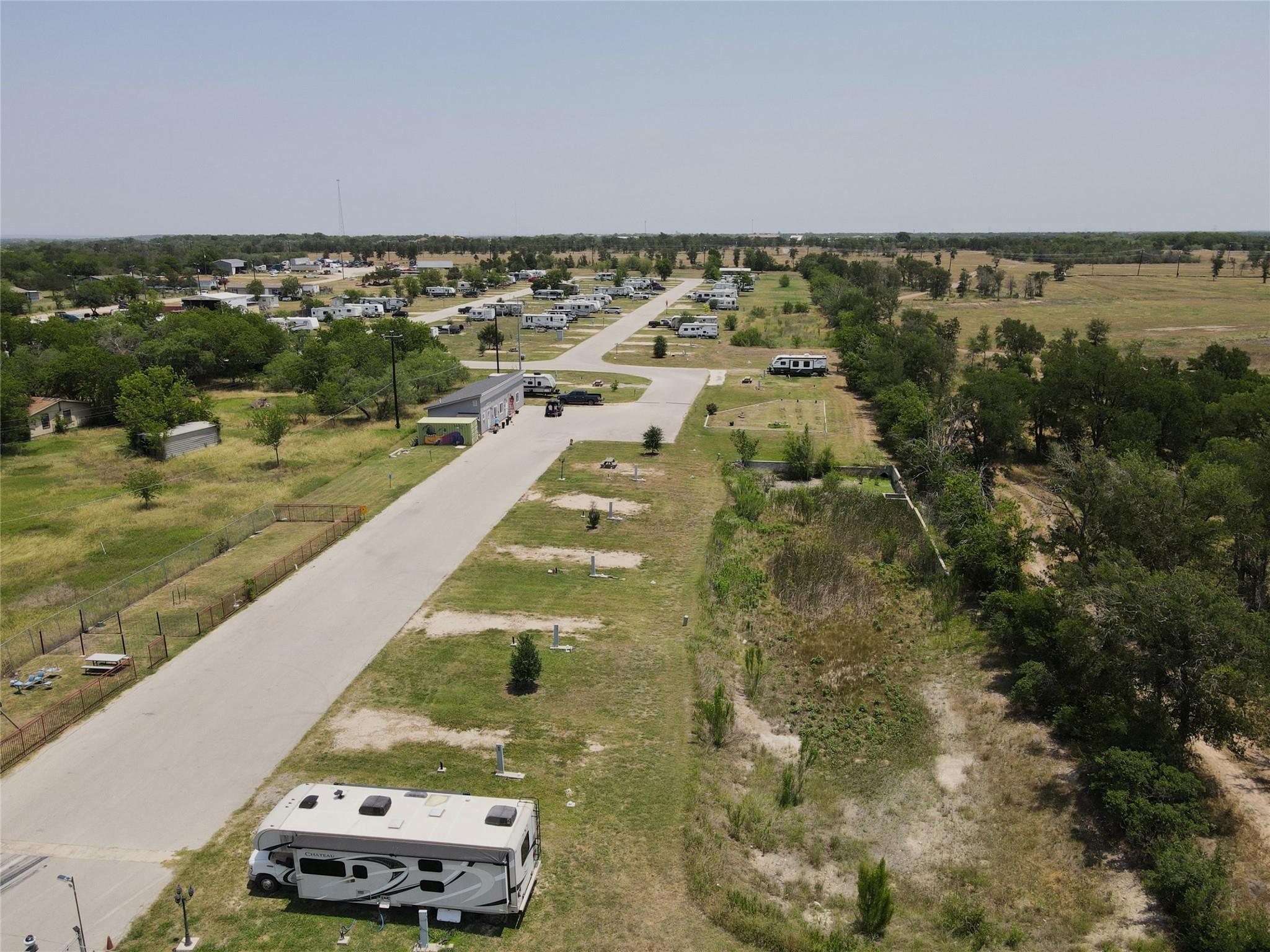 Image 12 of 14 For 2750 Fm-812  