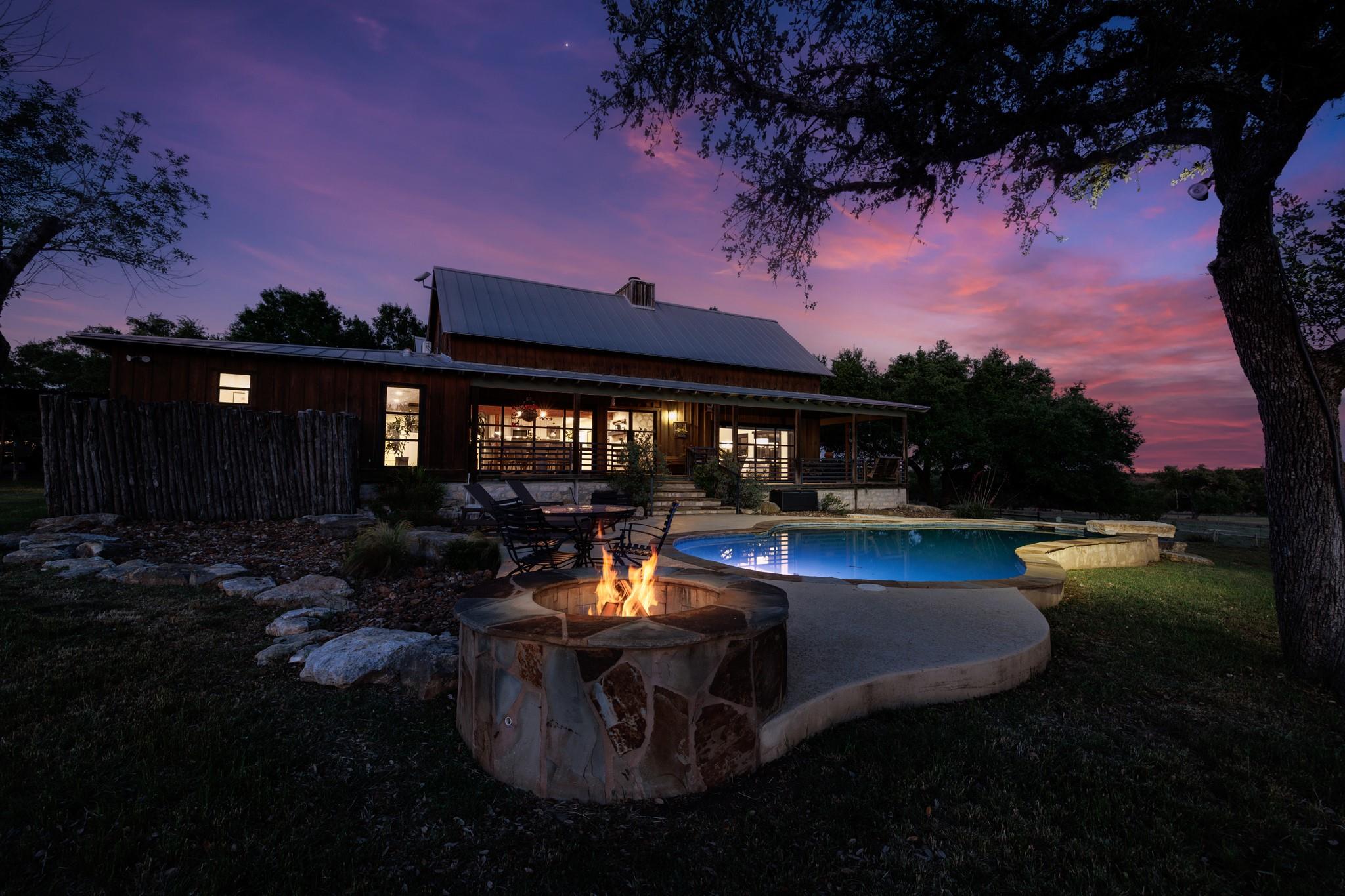 Image 6 of 40 For 110 Clear Pond Ct