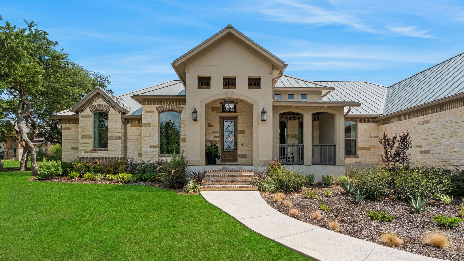 Image 2 of 40 For 967 Belle Oaks Blvd Blvd