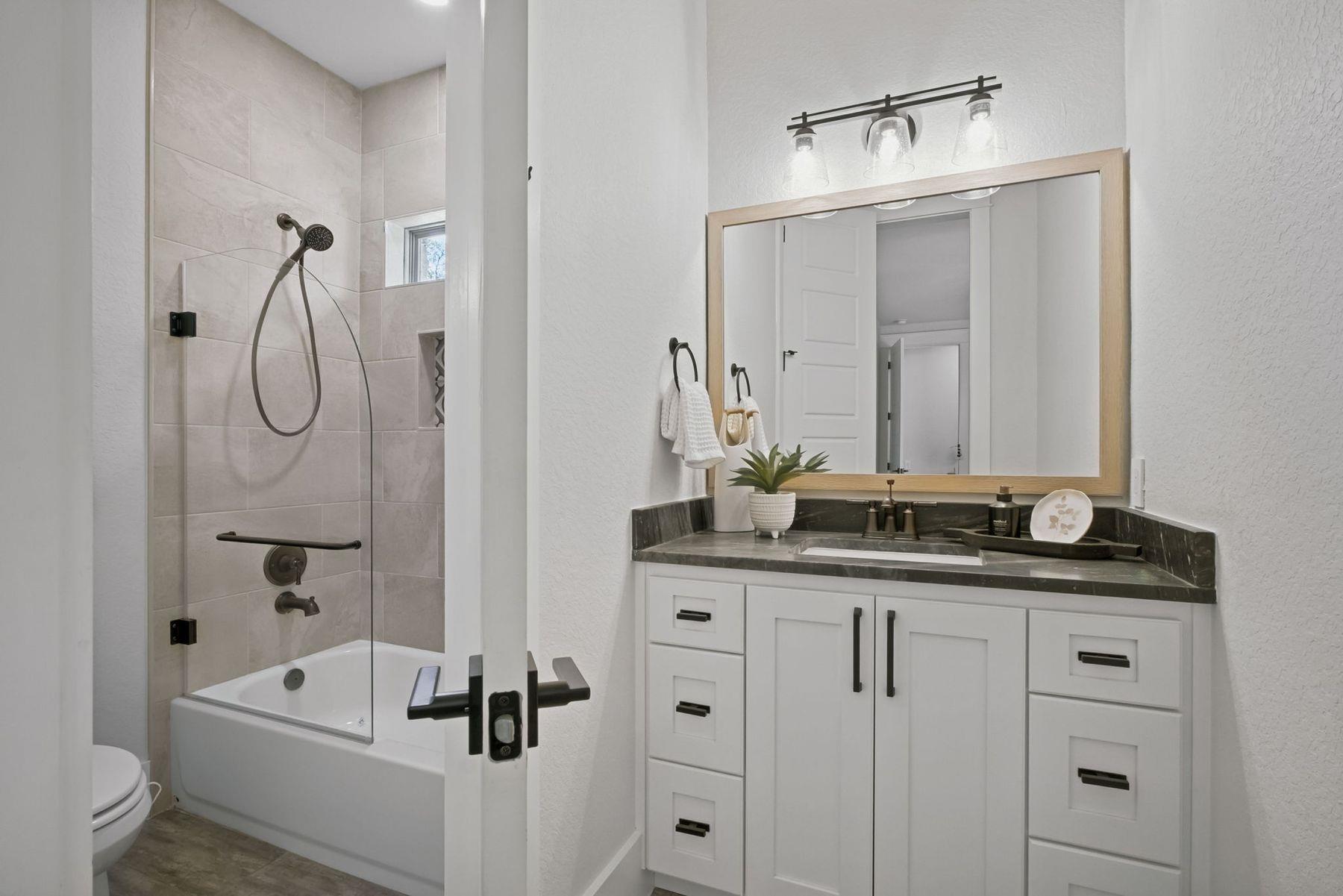 Image 25 of 40 For 967 Belle Oaks Blvd Blvd