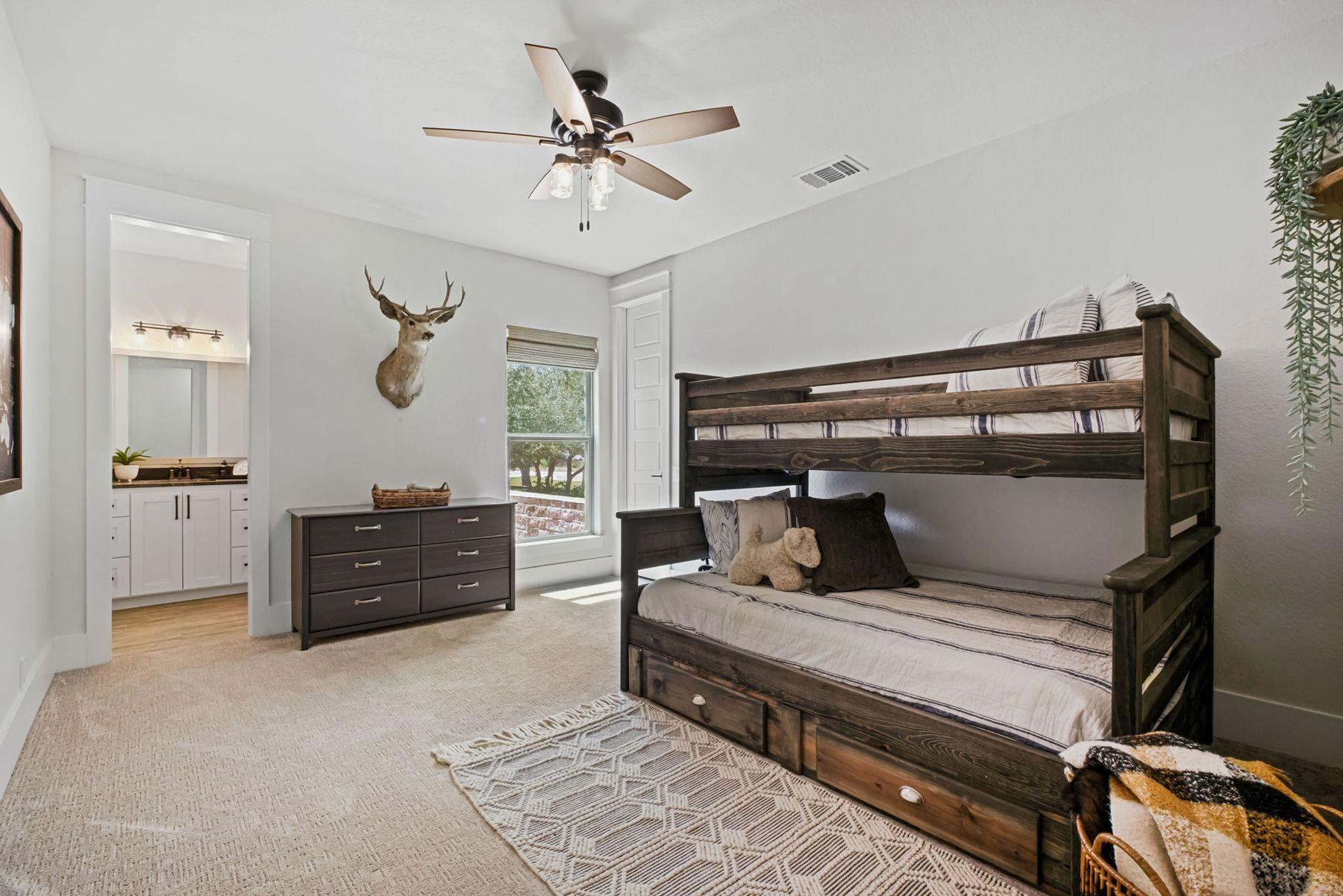 Image 26 of 40 For 967 Belle Oaks Blvd Blvd