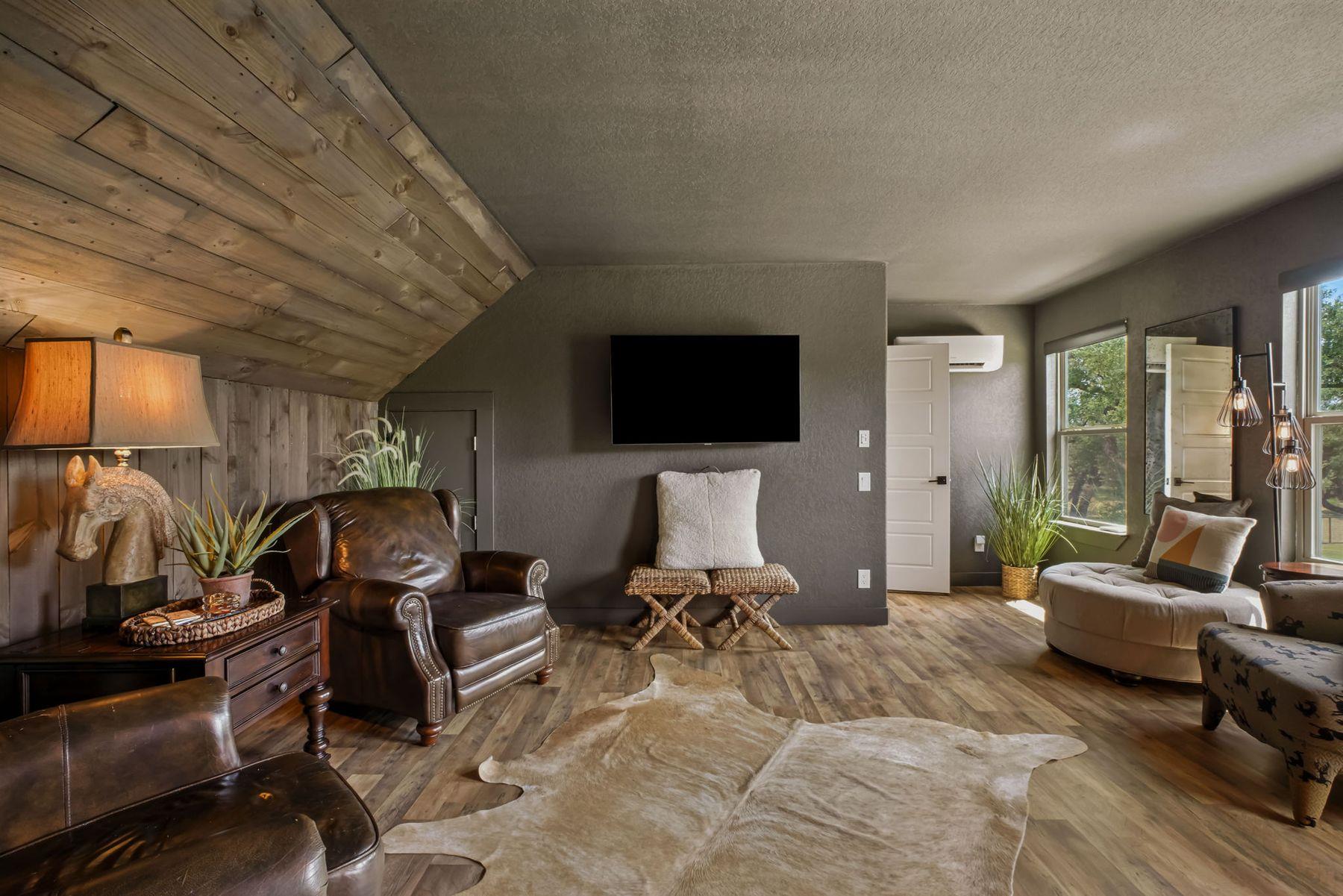 Image 32 of 40 For 967 Belle Oaks Blvd Blvd