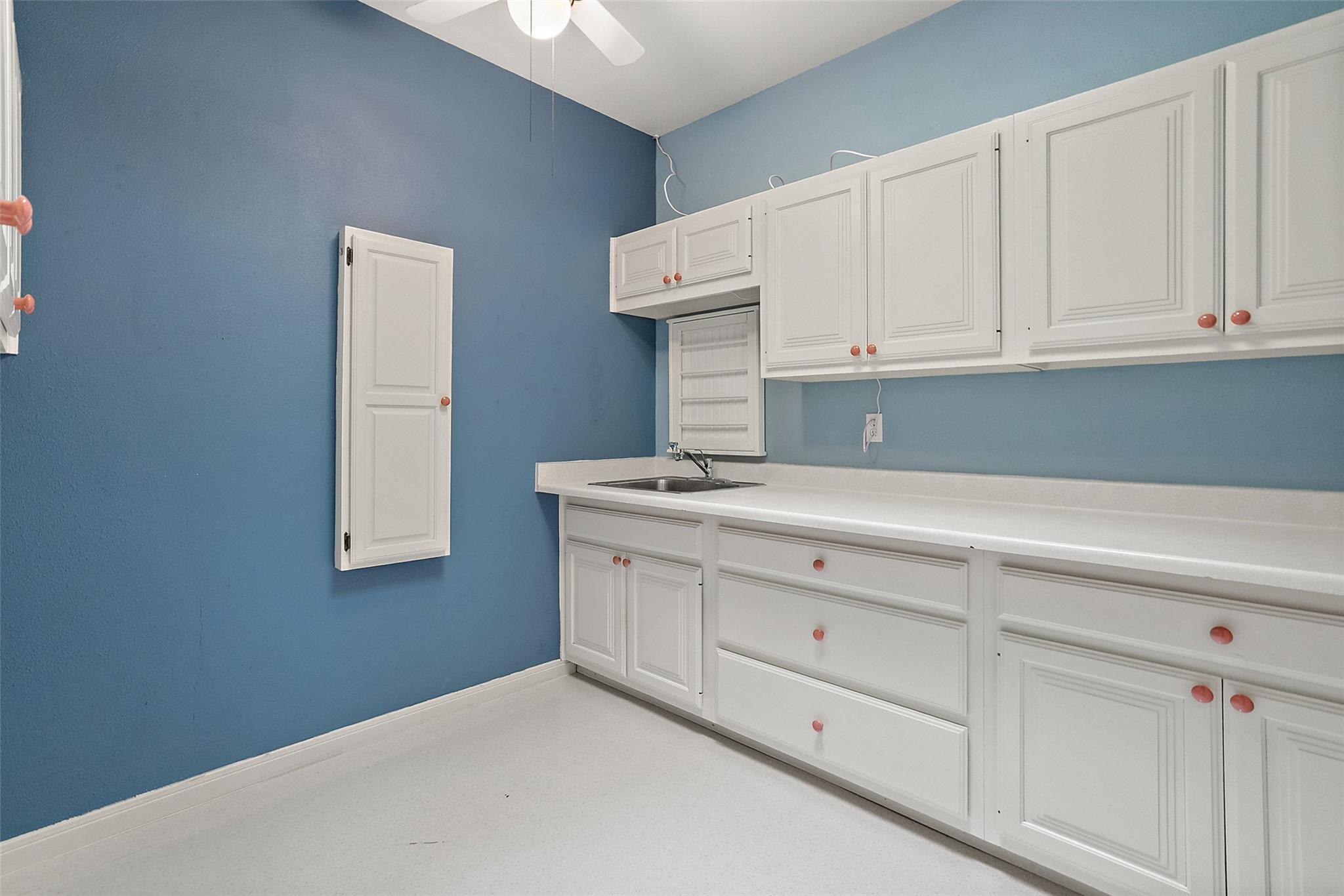 Image 32 of 40 For 1071 Fieldstone Dr