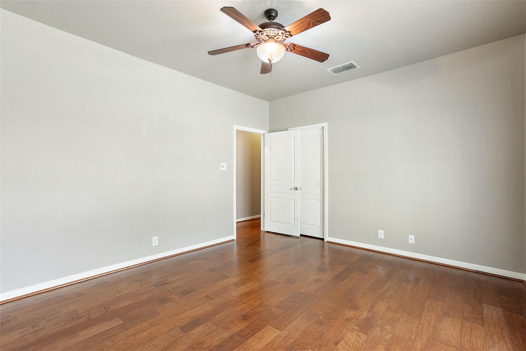 Image 34 of 40 For 1071 Fieldstone Dr