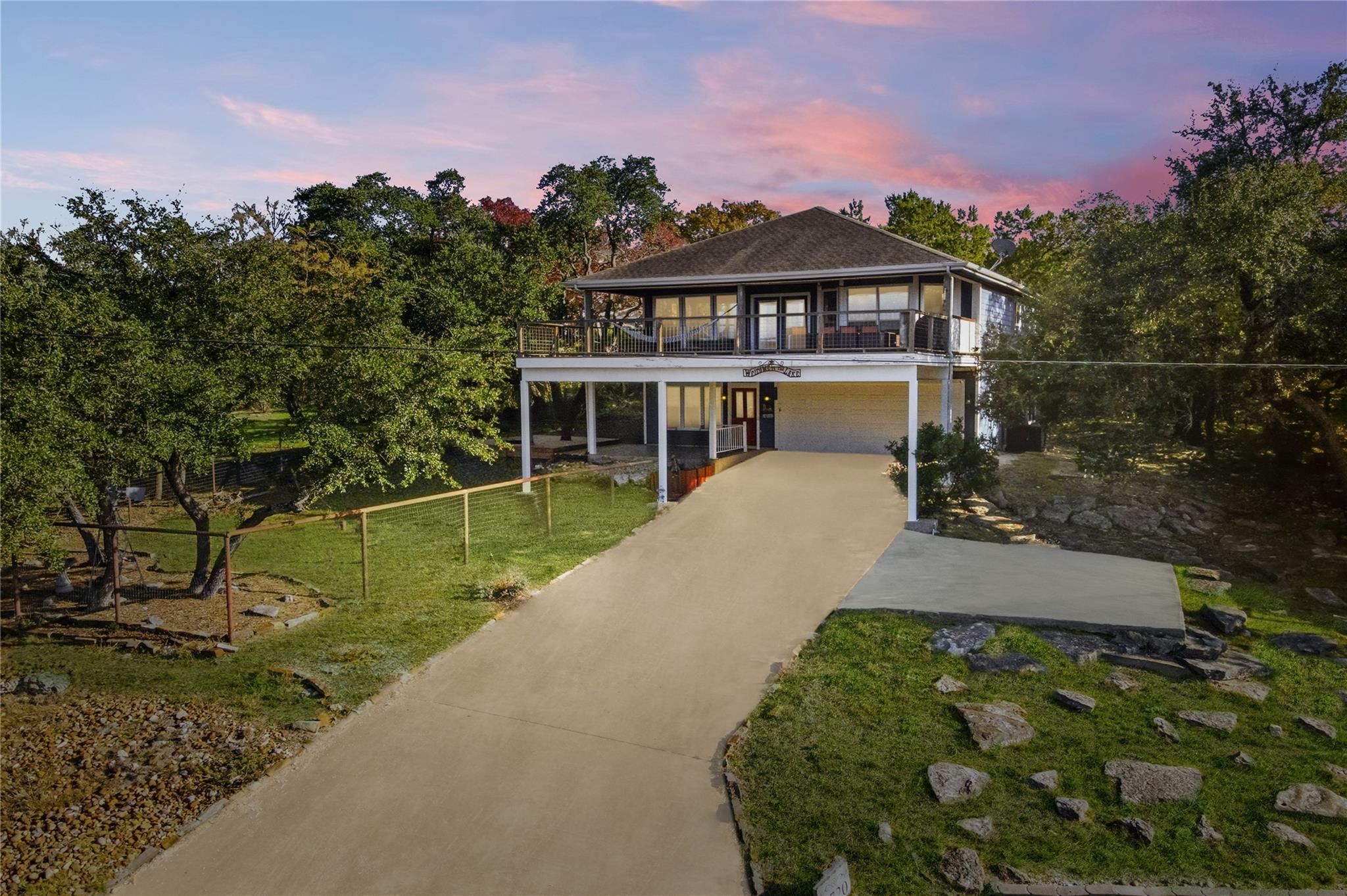 Details for 2720 Westview Dr, Canyon Lake, TX 78133