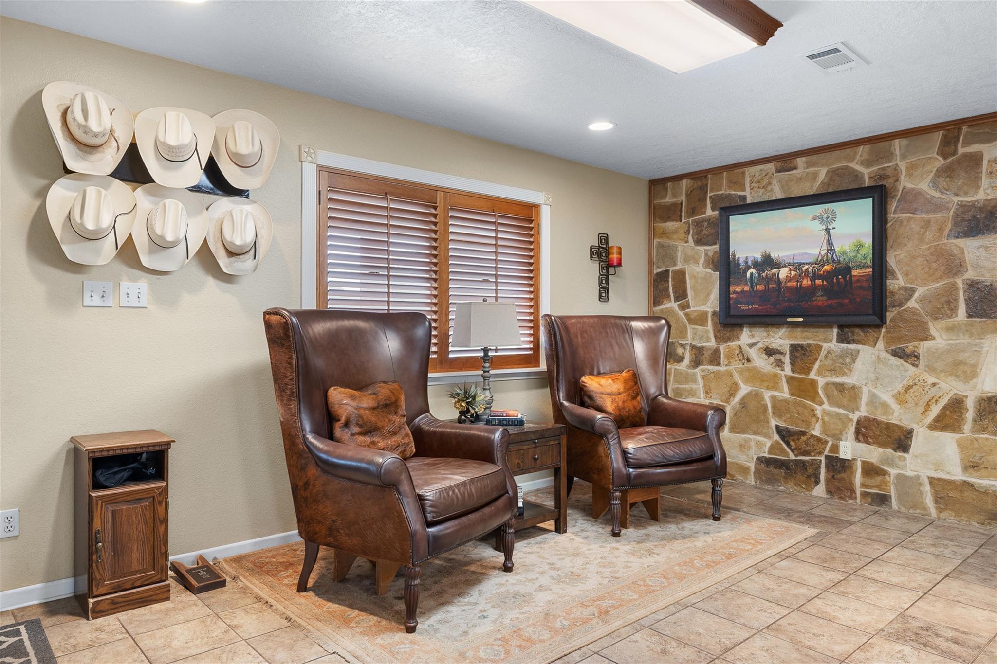 Image 6 of 40 For 1611 Koy Road Rd