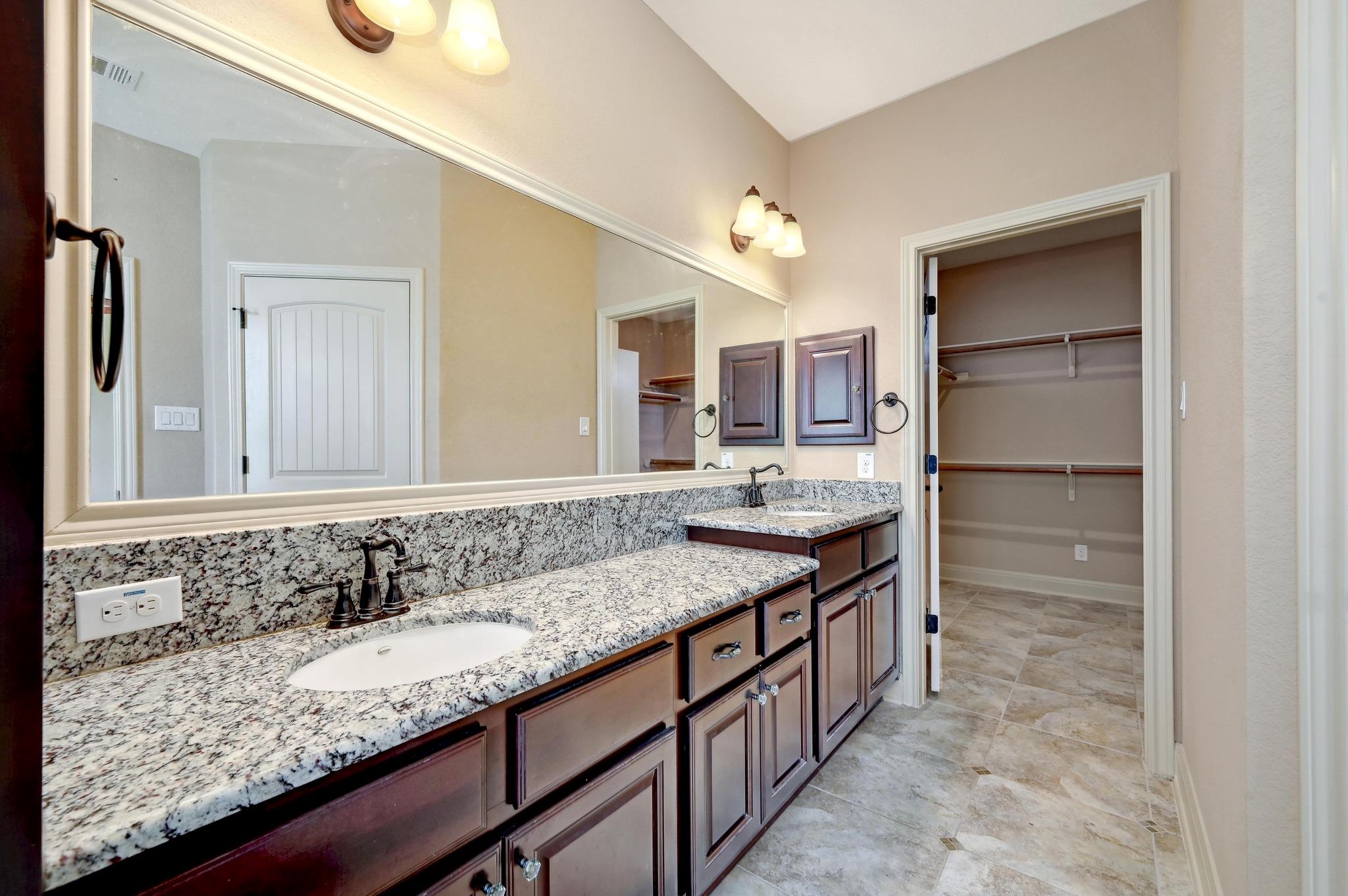 Image 19 of 40 For 100 Prim Rose