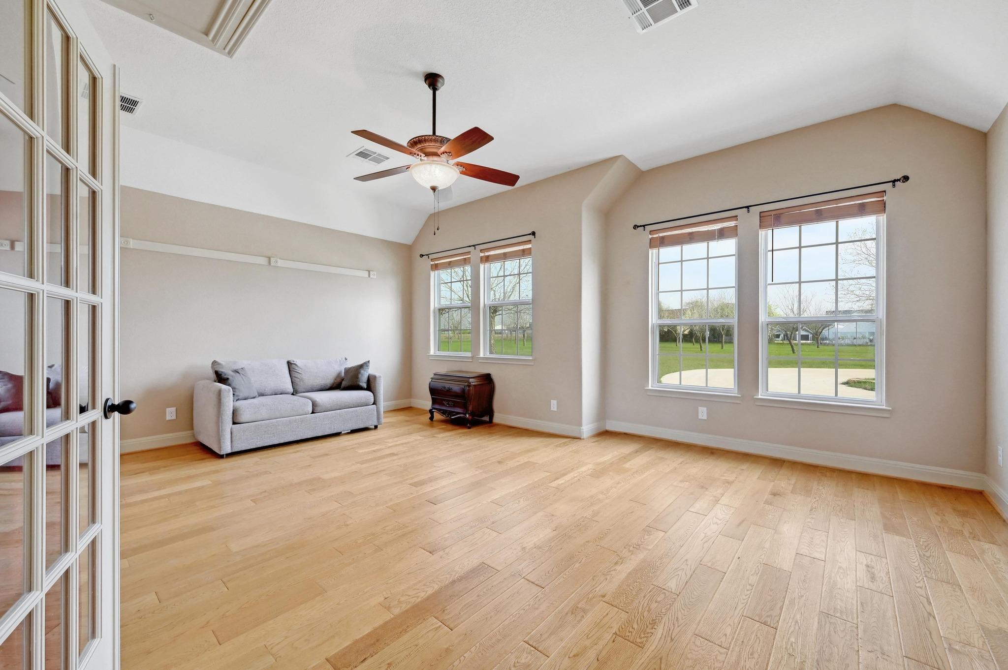 Image 21 of 40 For 100 Prim Rose