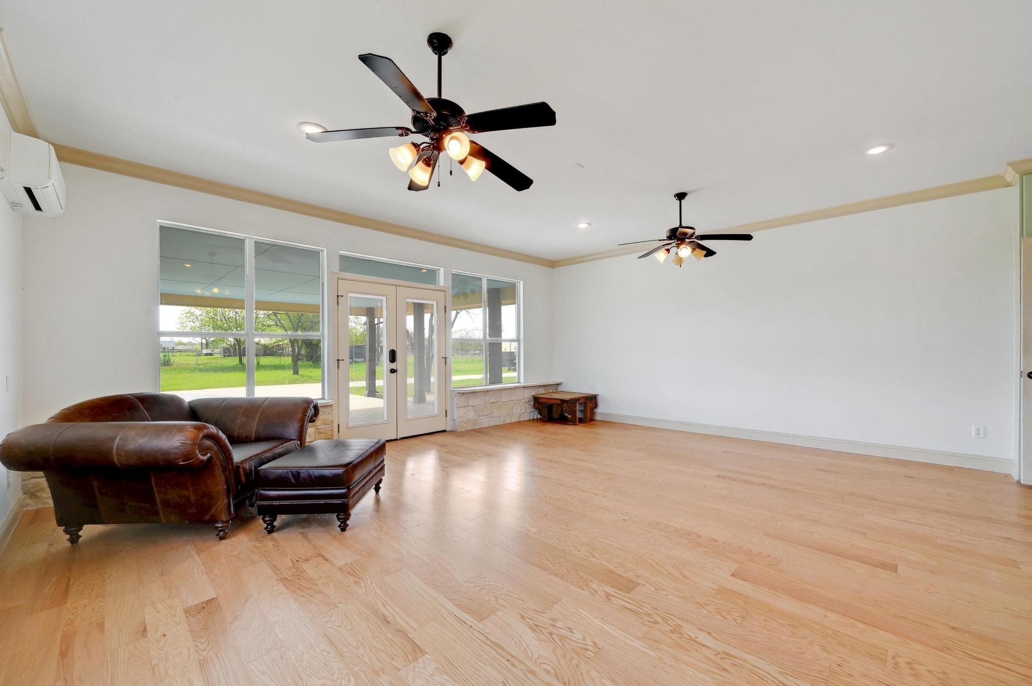 Image 27 of 40 For 100 Prim Rose