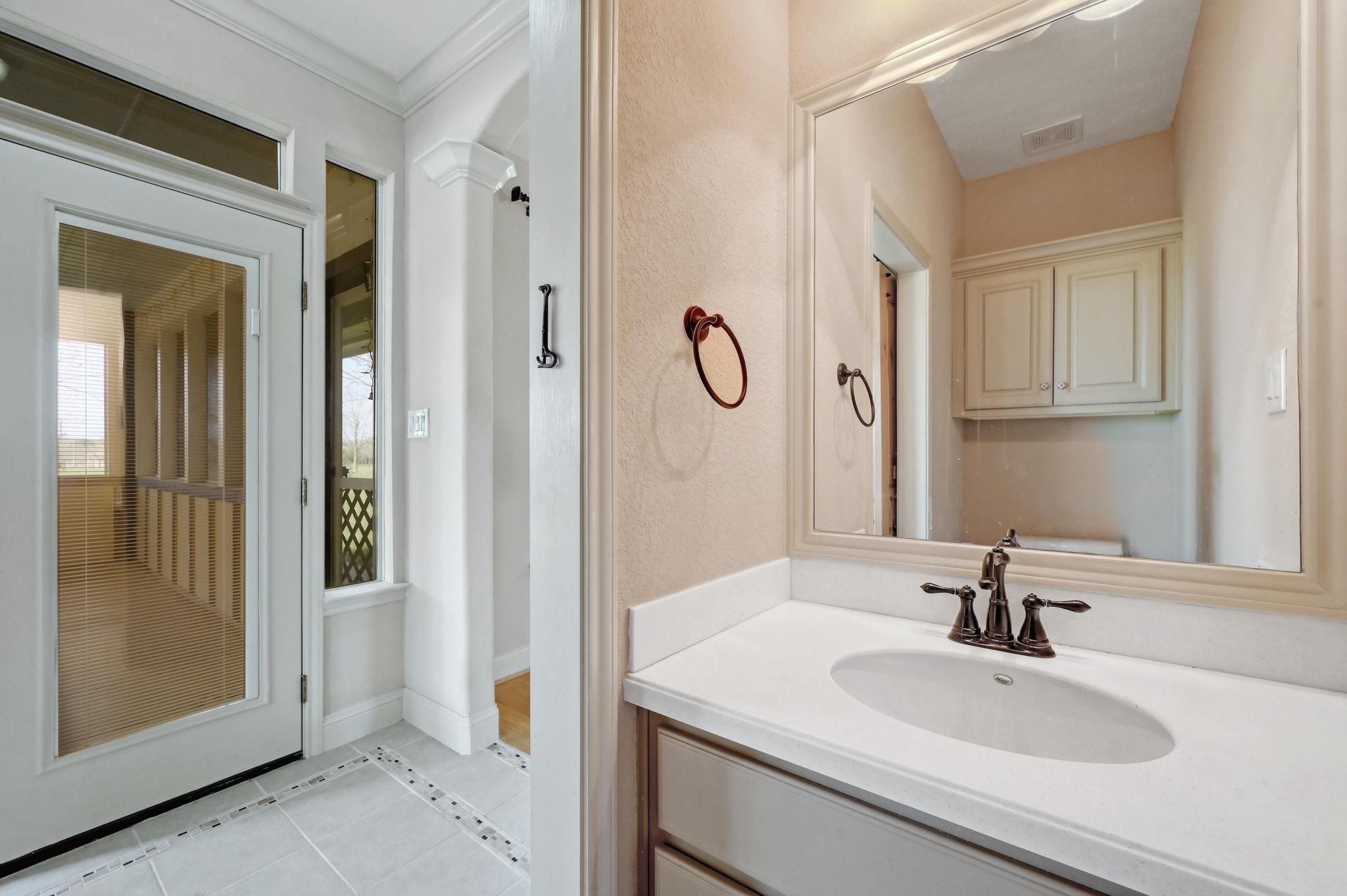 Image 28 of 40 For 100 Prim Rose