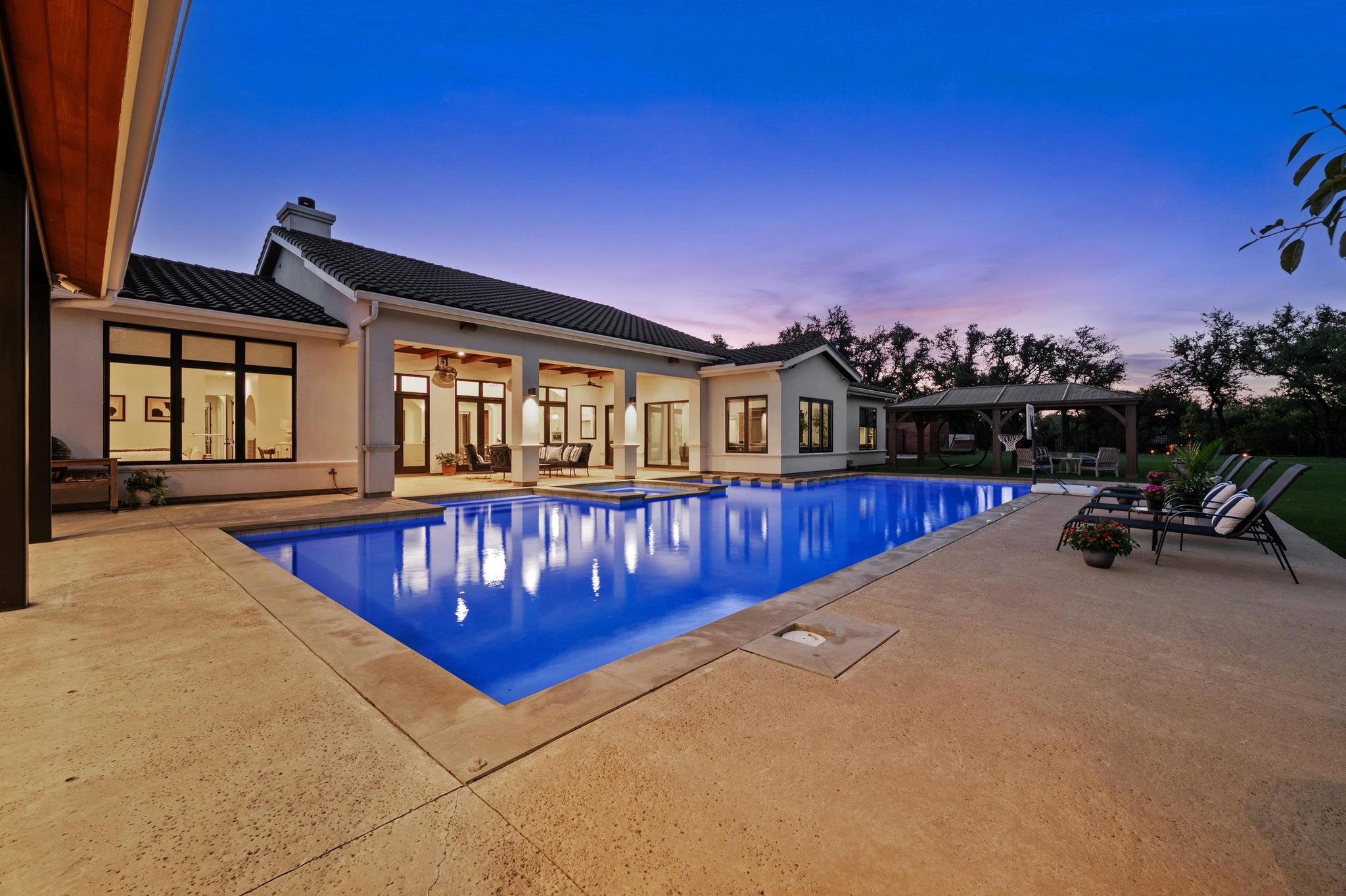 Image 23 of 36 For 242 Winning Colors