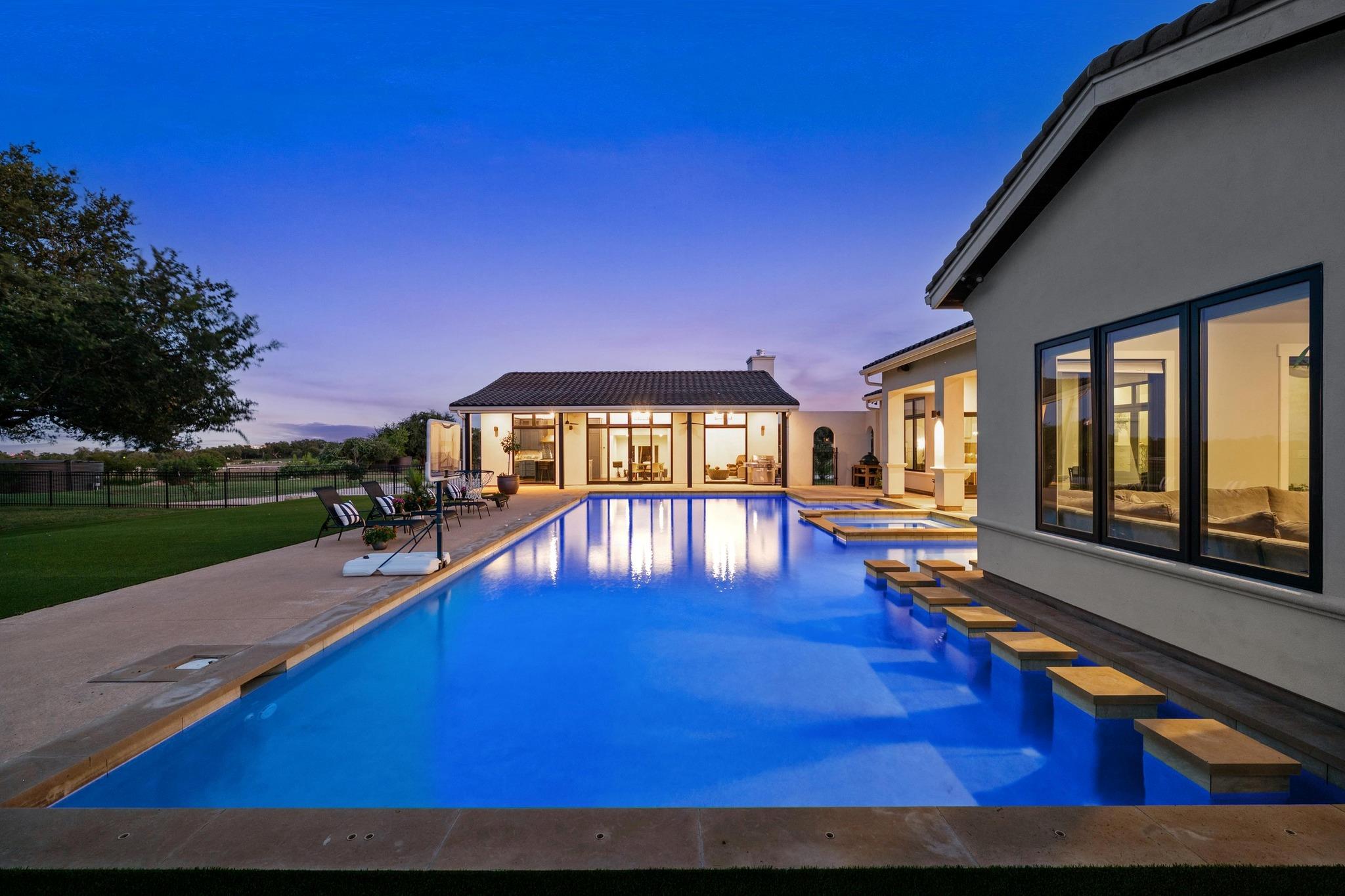 Image 24 of 36 For 242 Winning Colors