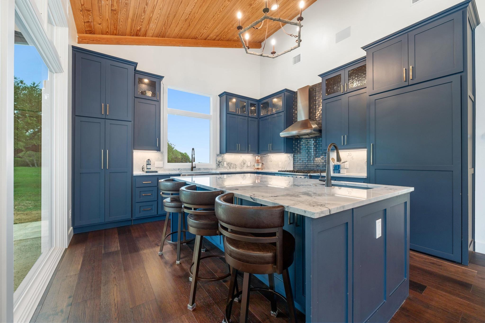 Image 30 of 36 For 242 Winning Colors