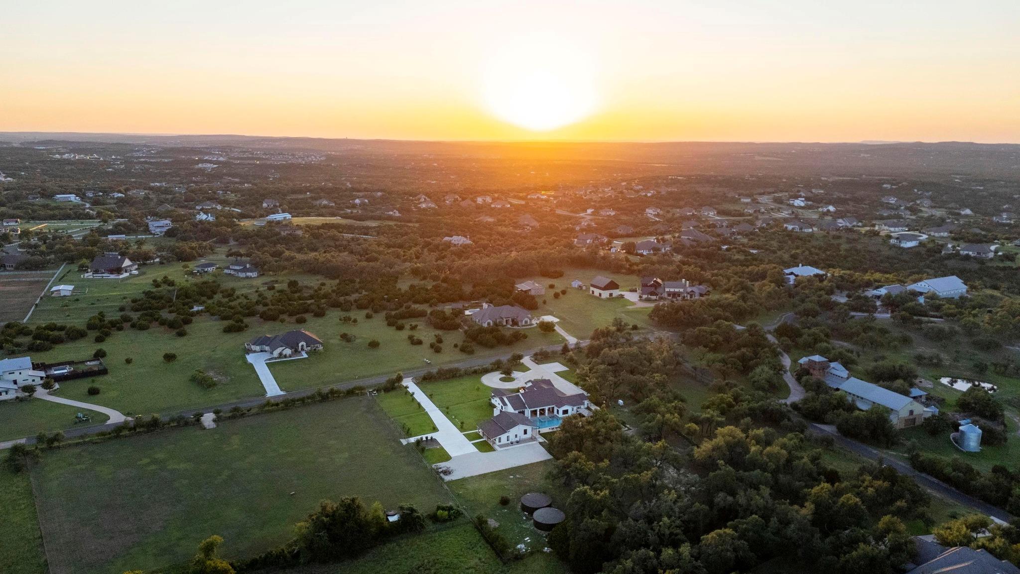 Image 33 of 36 For 242 Winning Colors