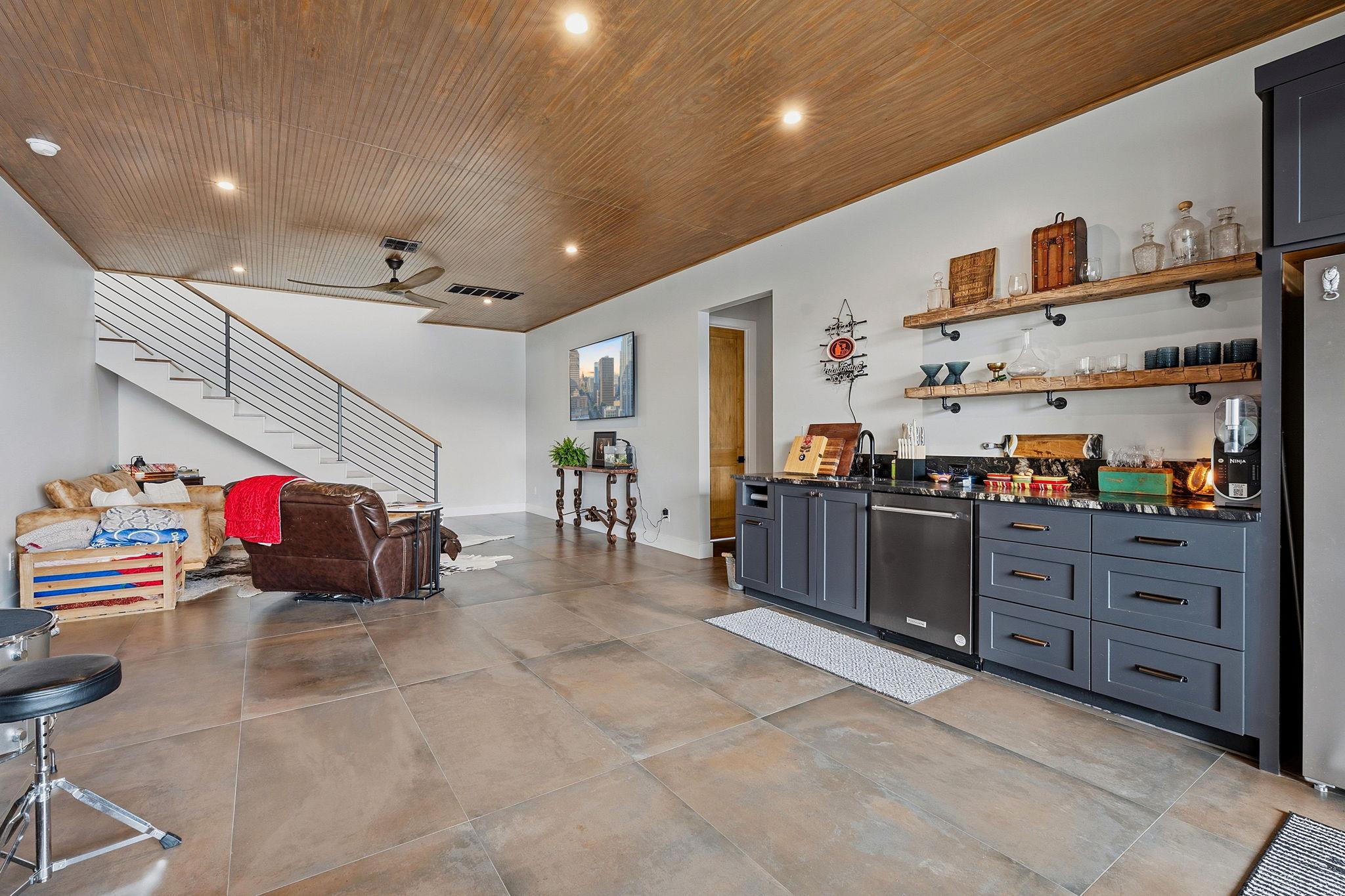 Image 20 of 37 For 194 Placid Way