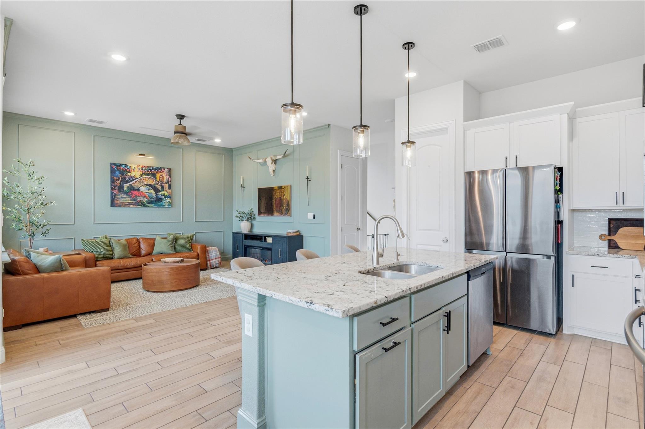 Image 12 of 37 For 1314 Cottonseed St