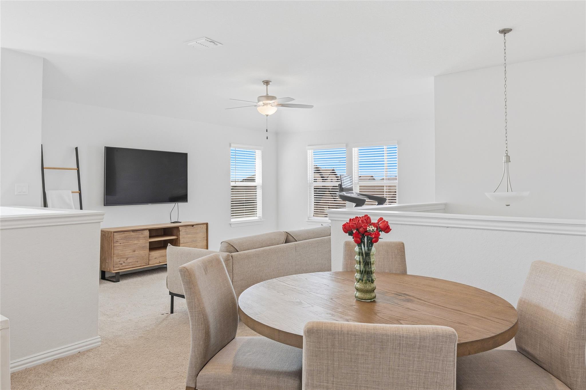 Image 16 of 37 For 1314 Cottonseed St