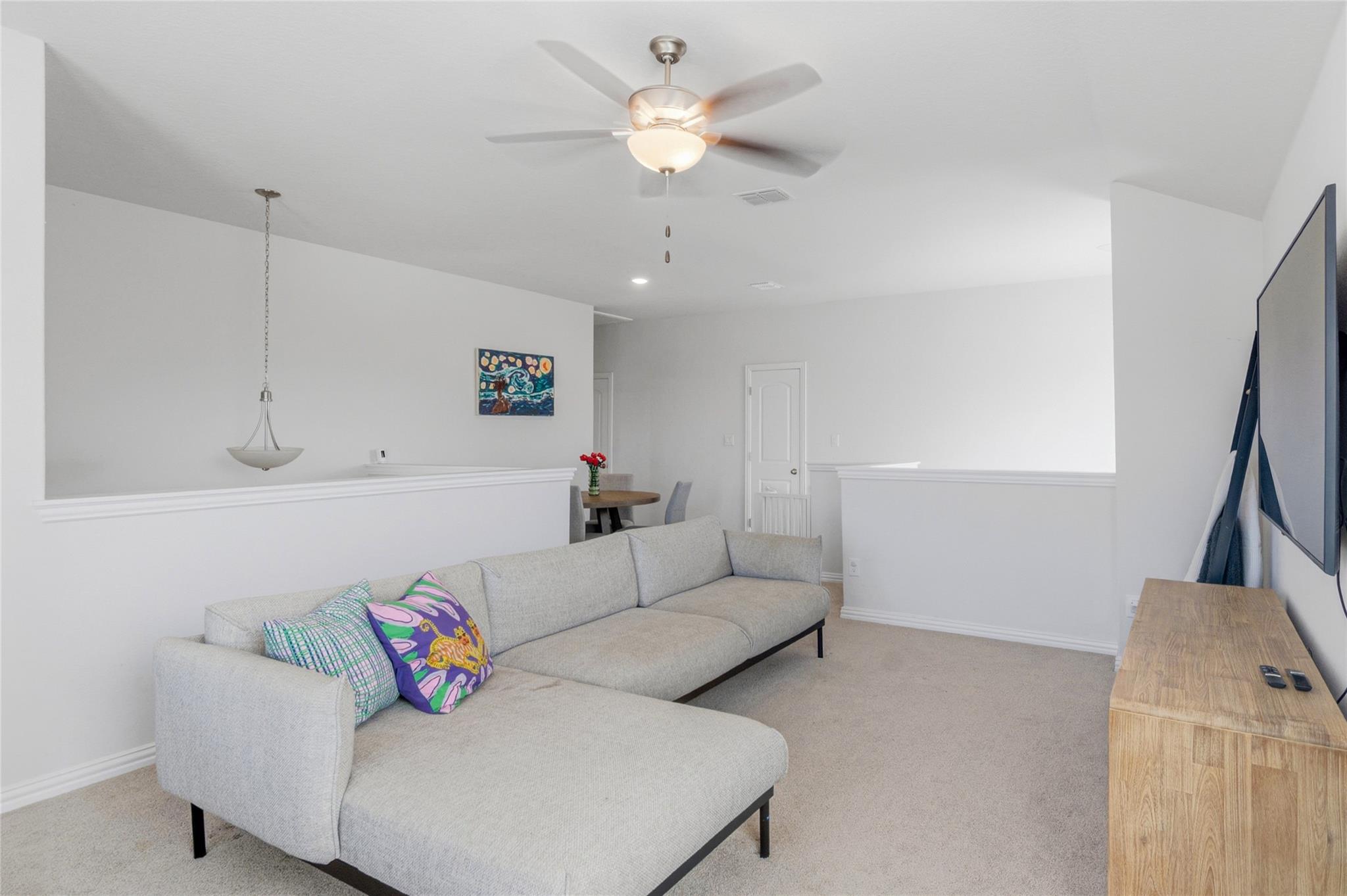 Image 18 of 37 For 1314 Cottonseed St