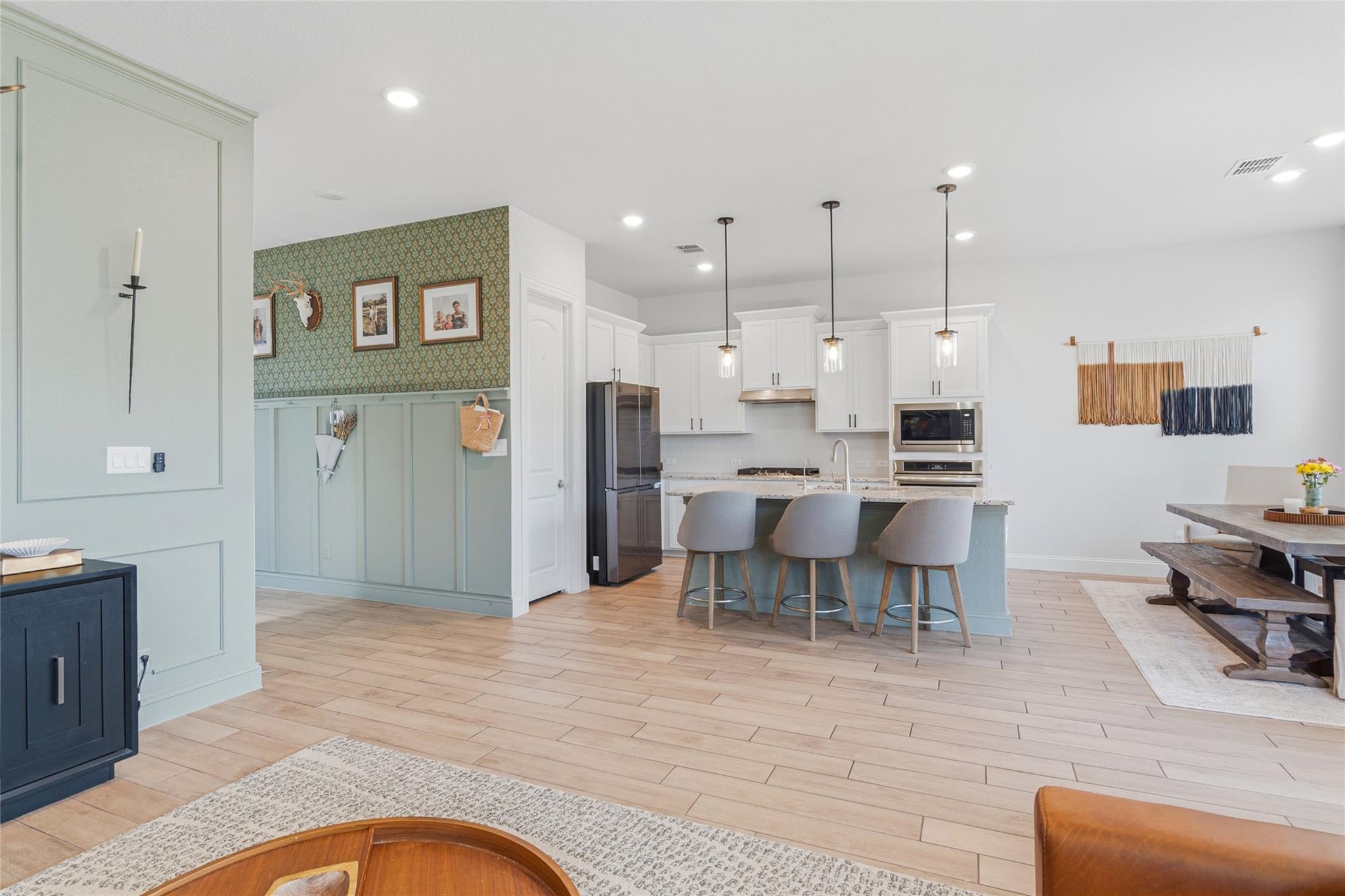 Image 7 of 37 For 1314 Cottonseed St