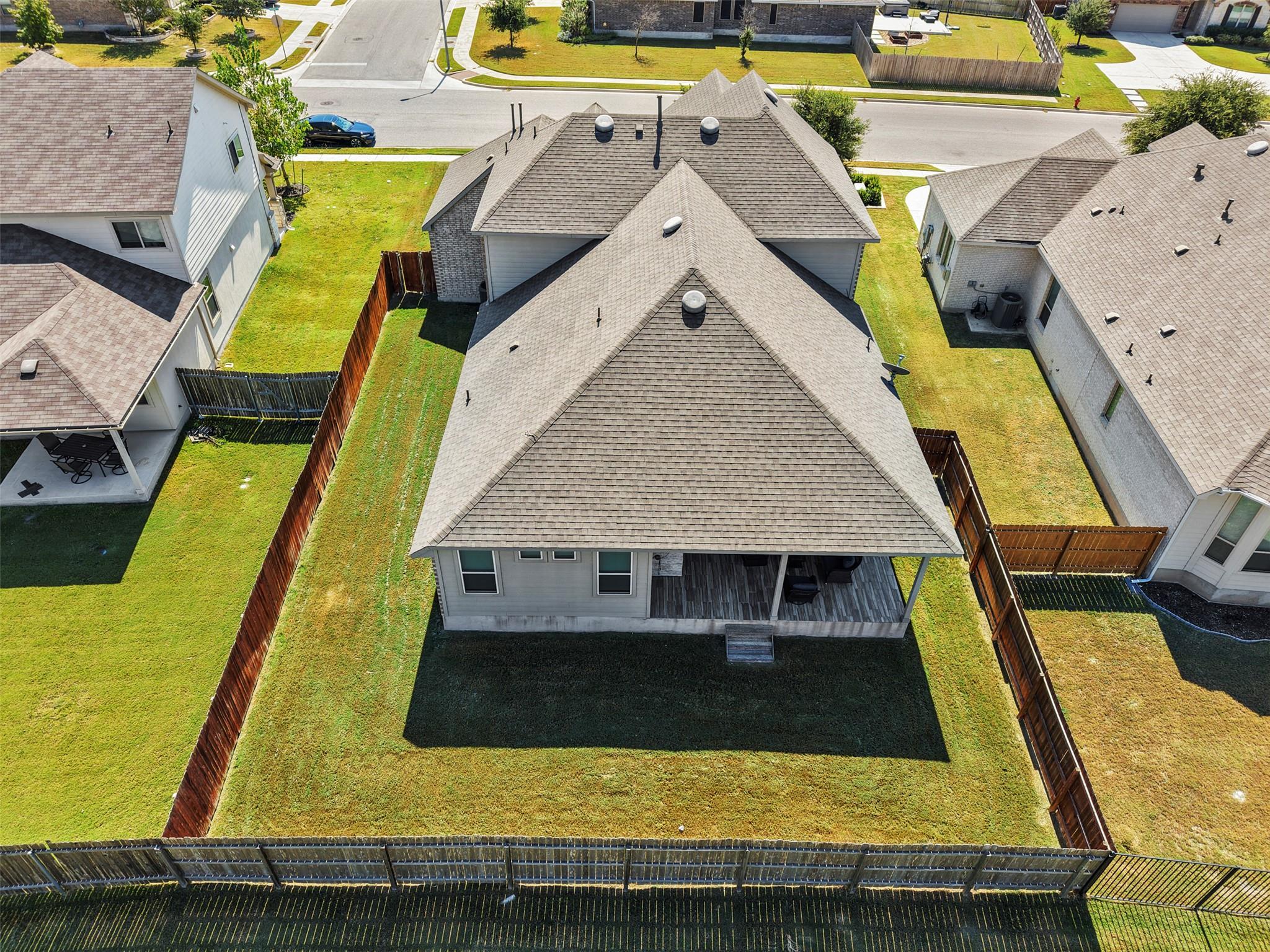 Image 25 of 26 For 5728 Toscana Trce