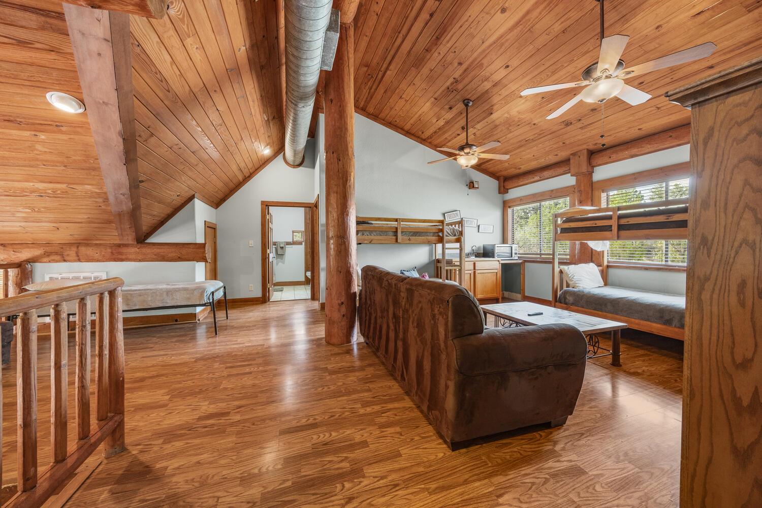 Image 16 of 31 For 2550 Fm 2342  Hero's Hid