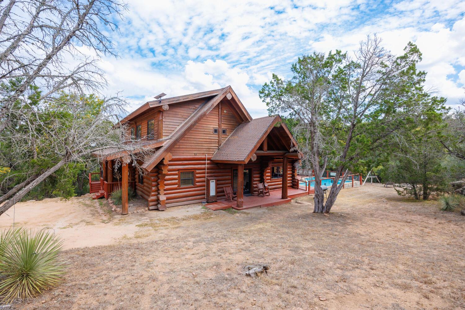 Image 23 of 31 For 2550 Fm 2342  Hero's Hid