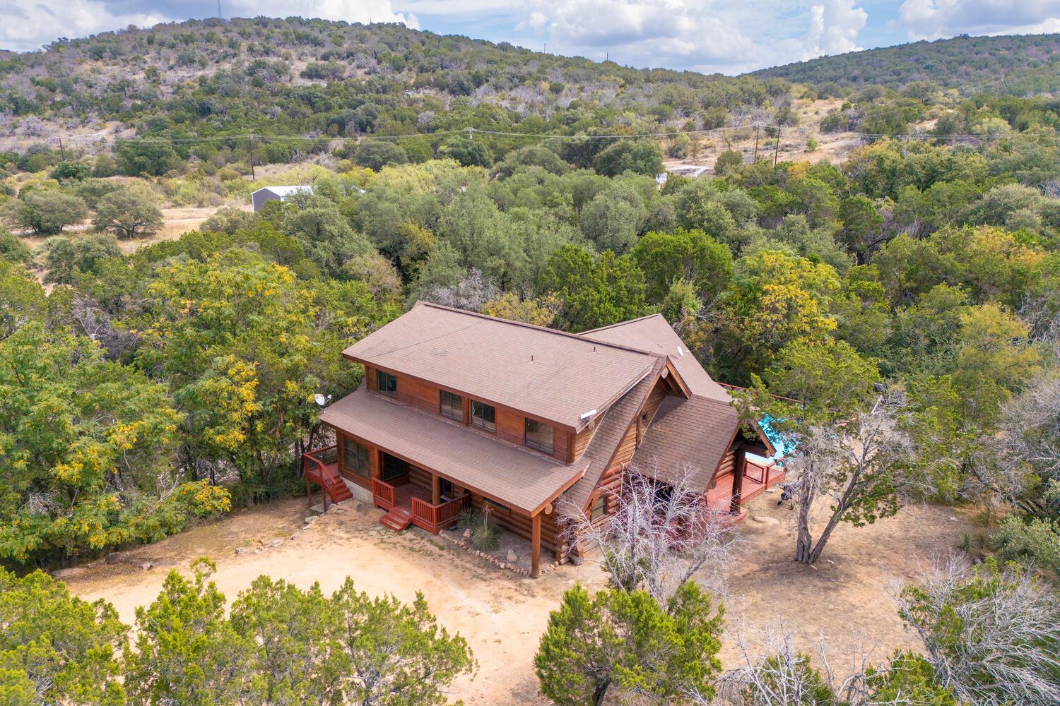 Image 26 of 31 For 2550 Fm 2342  Hero's Hid