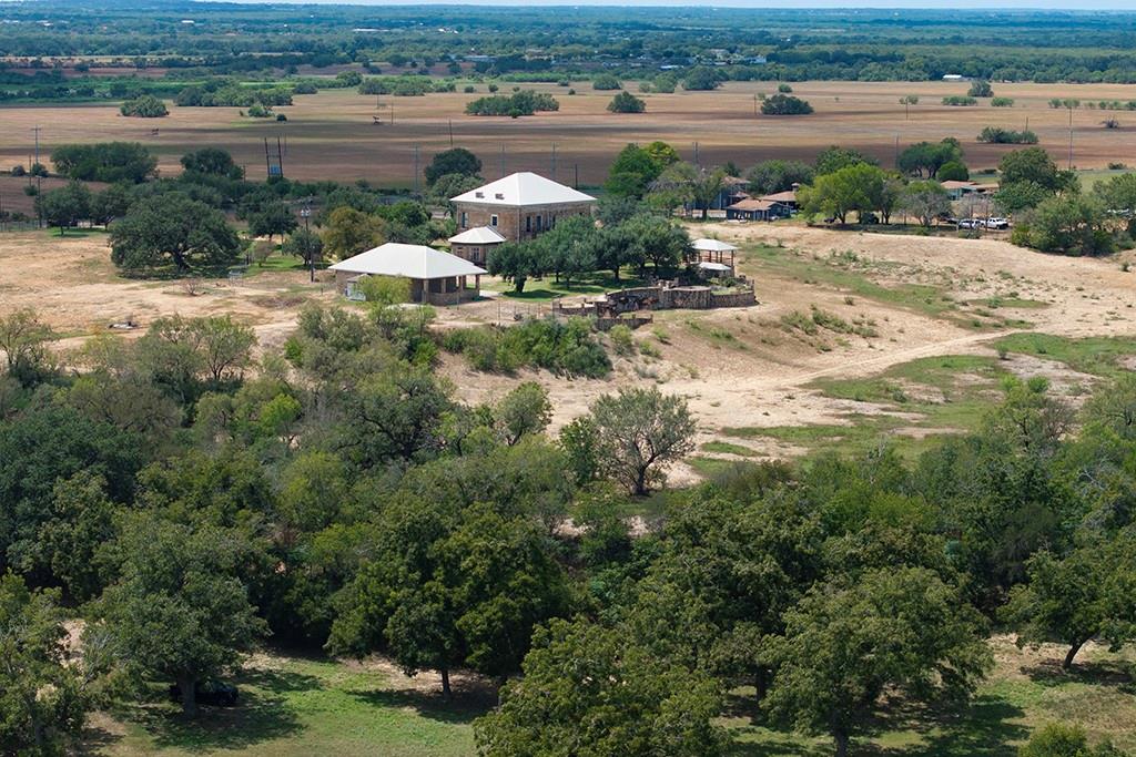 Image 2 of 40 For 6887 Von Ormy Rd