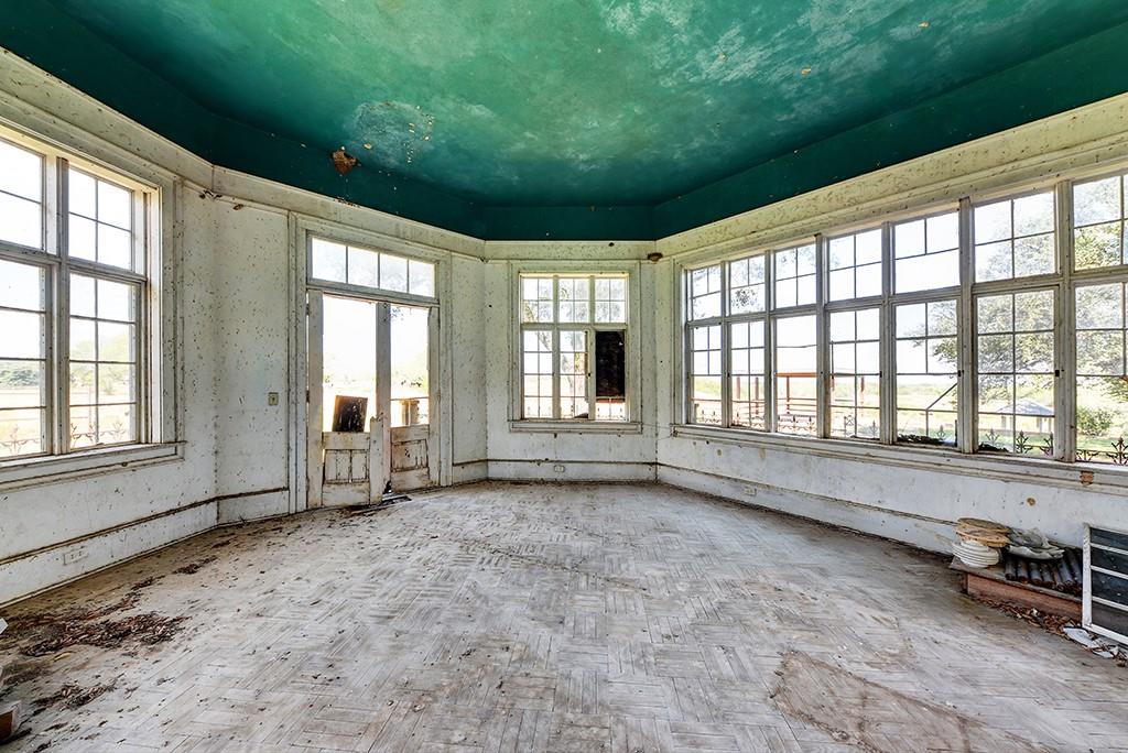 Image 20 of 40 For 6887 Von Ormy Rd