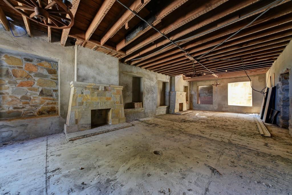 Image 25 of 40 For 6887 Von Ormy Rd