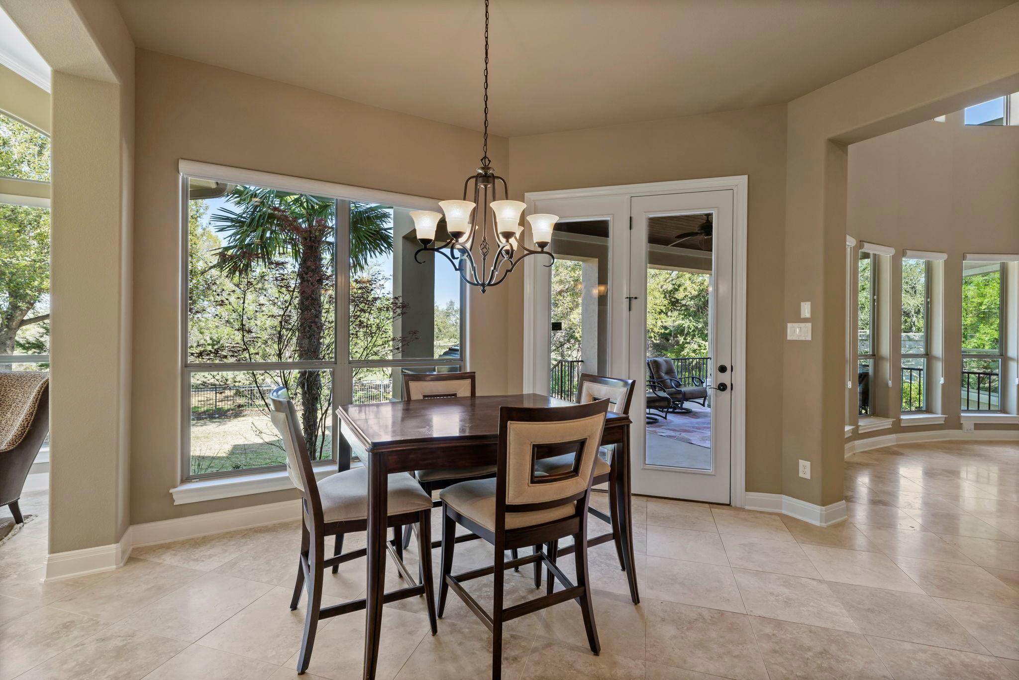 Image 10 of 37 For 2116 University Club Dr.