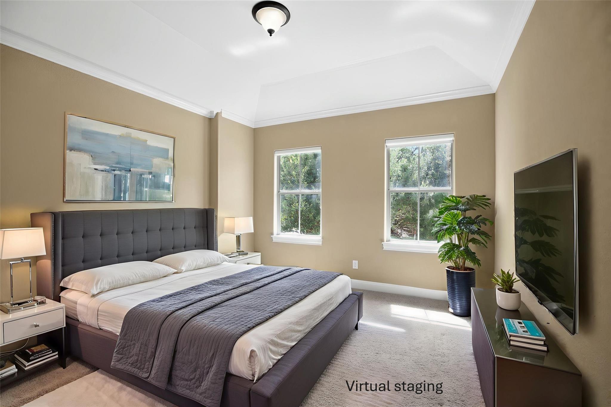 Image 17 of 37 For 2116 University Club Dr.