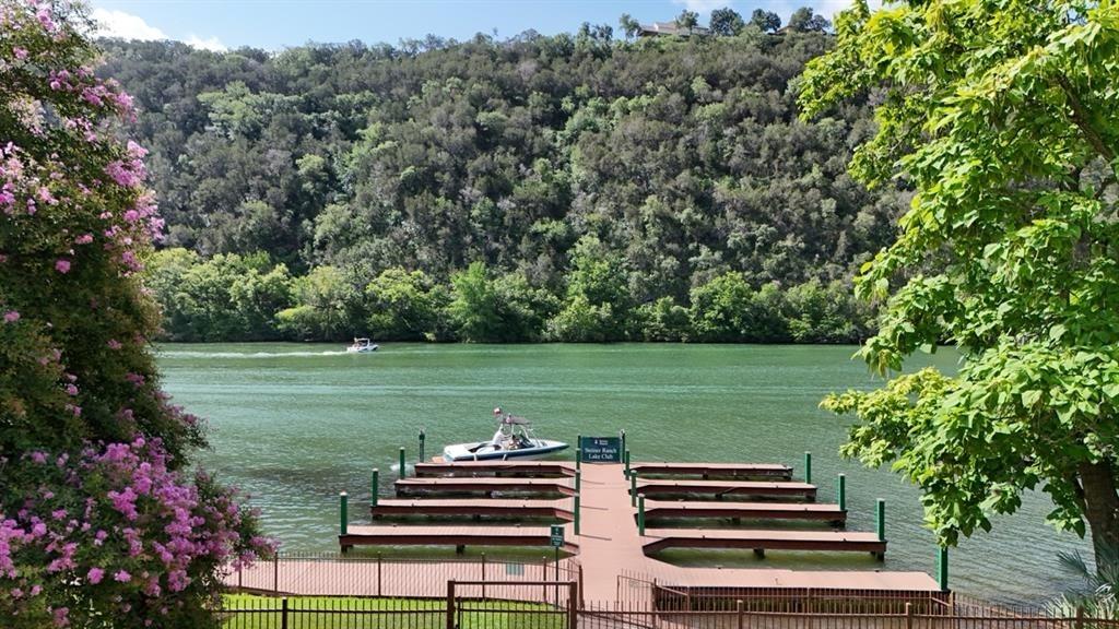 Image 31 of 37 For 2116 University Club Dr.