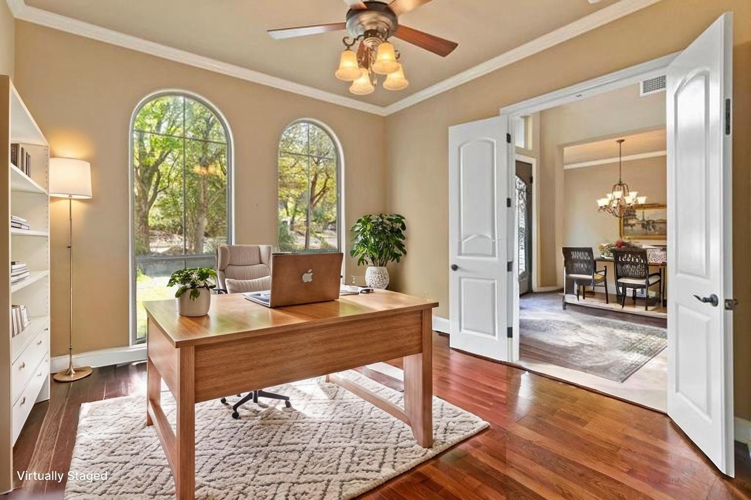 Image 4 of 37 For 2116 University Club Dr.