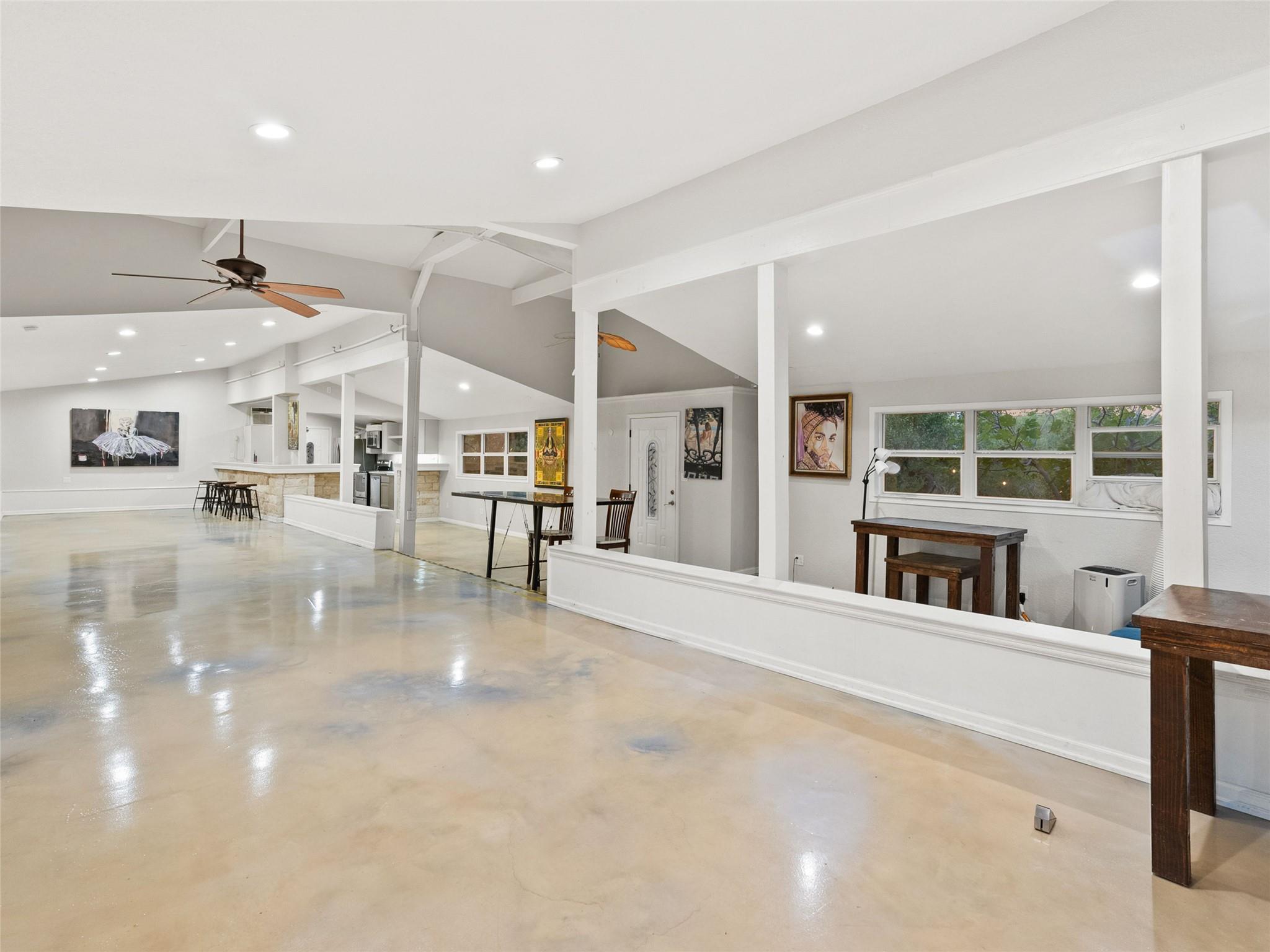 Image 36 of 40 For 3500 R O Dr 