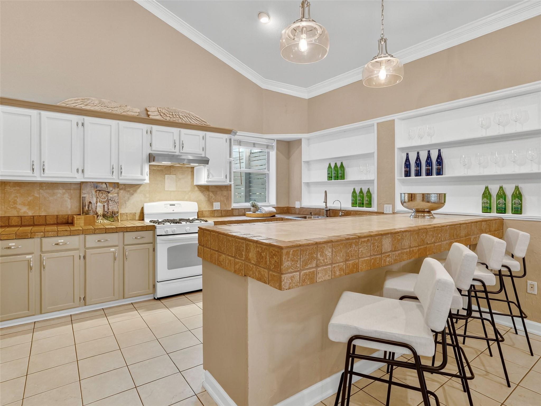 Image 6 of 40 For 3500 R O Dr 