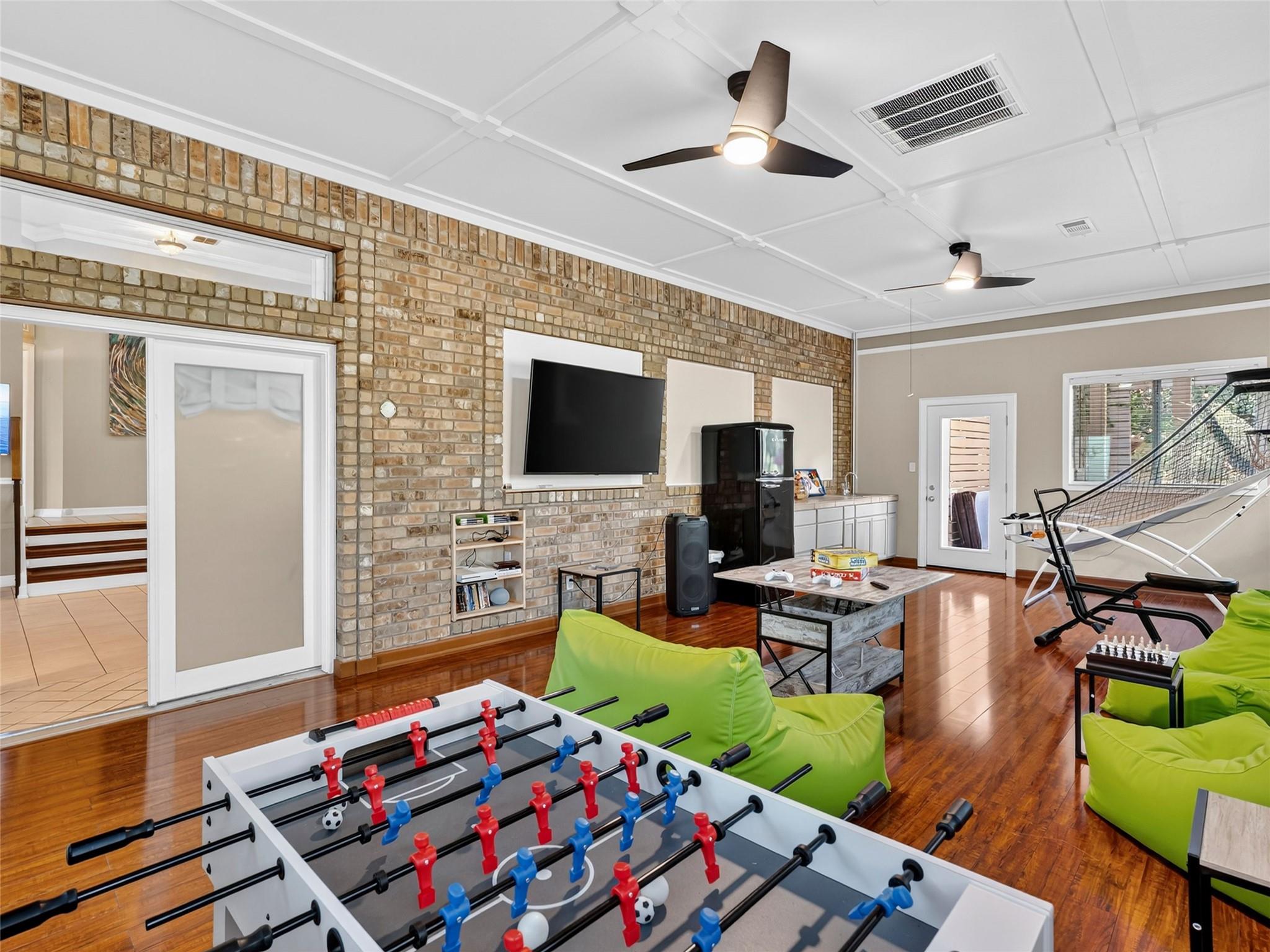 Image 8 of 40 For 3500 R O Dr 