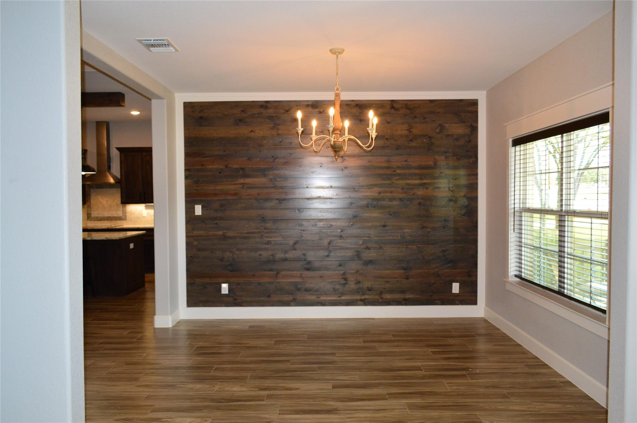 Image 25 of 40 For 1026 County Road 3152